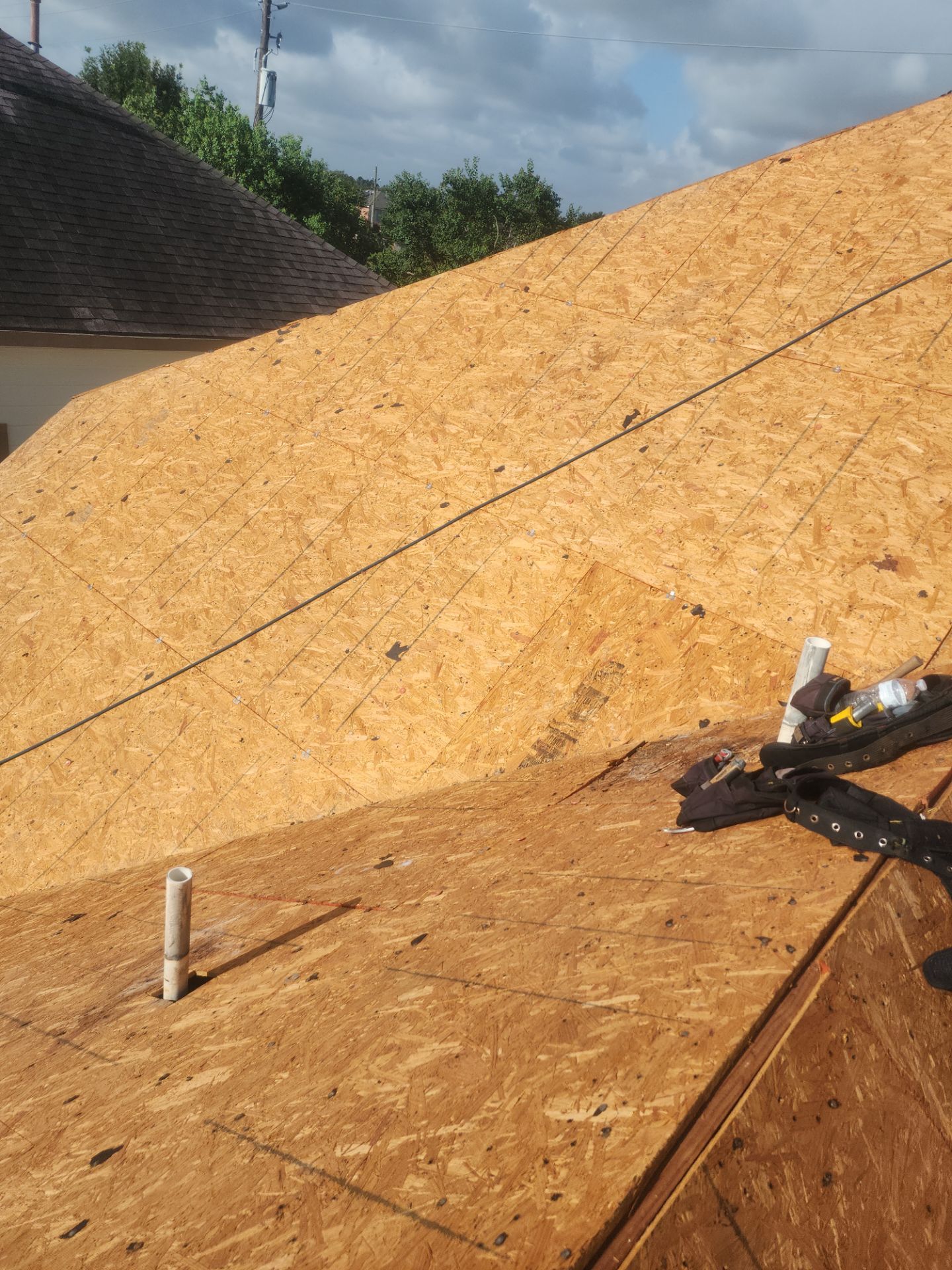 Residential Roofing Installation using Owen's Corning Duration (Lifetime) Shingles by Roof Repair Company