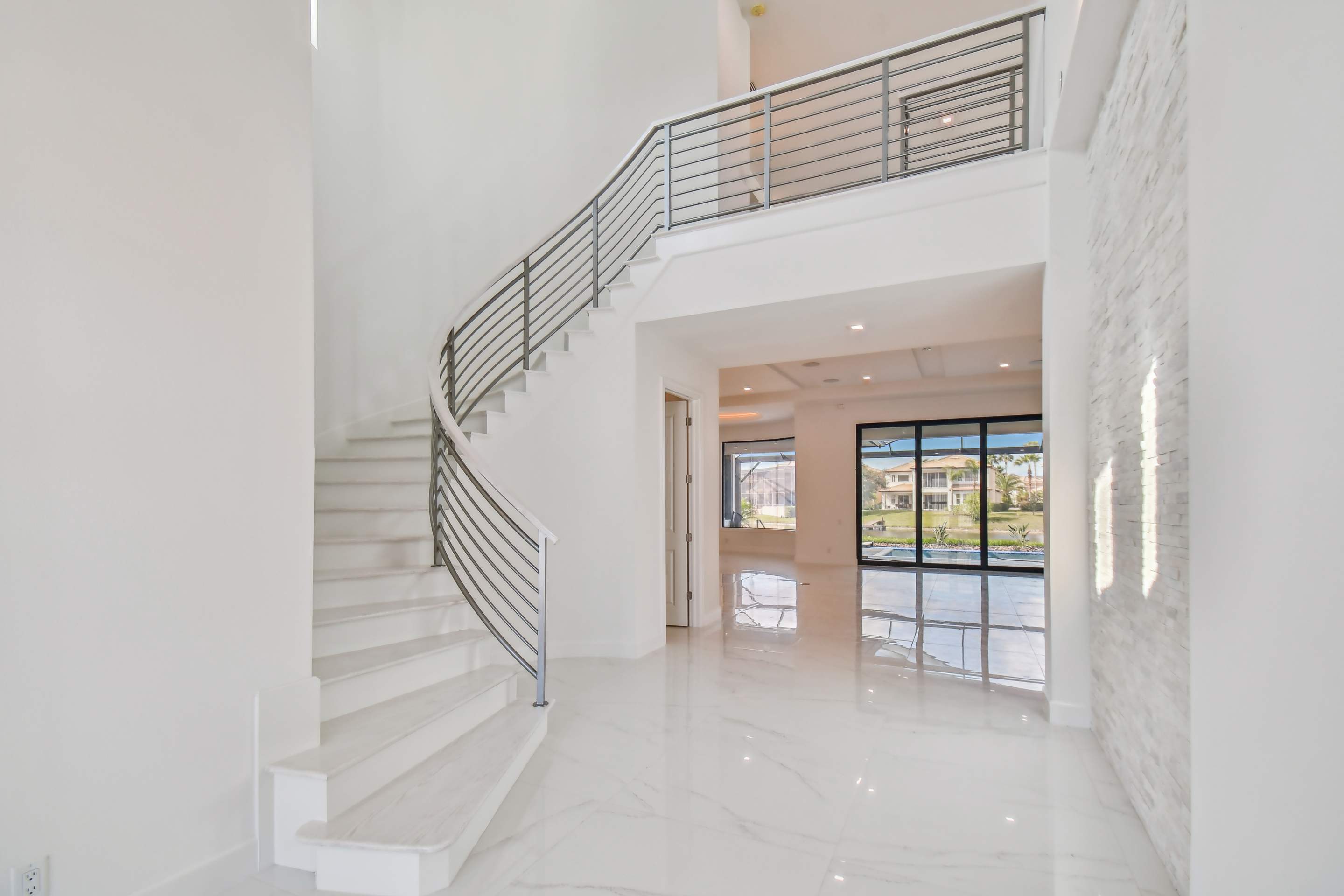 Laguna 1529B by Lyons Heritage Tampa, LLC