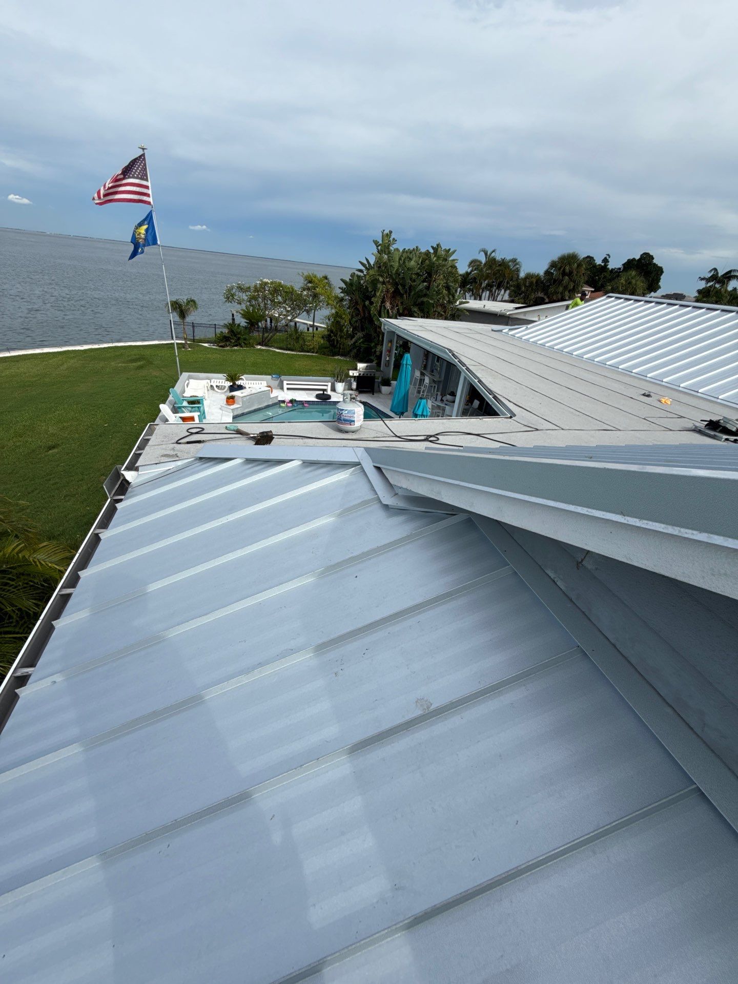 Project in St. Petersburg 33705 by Mitchell Roofing Company LLC