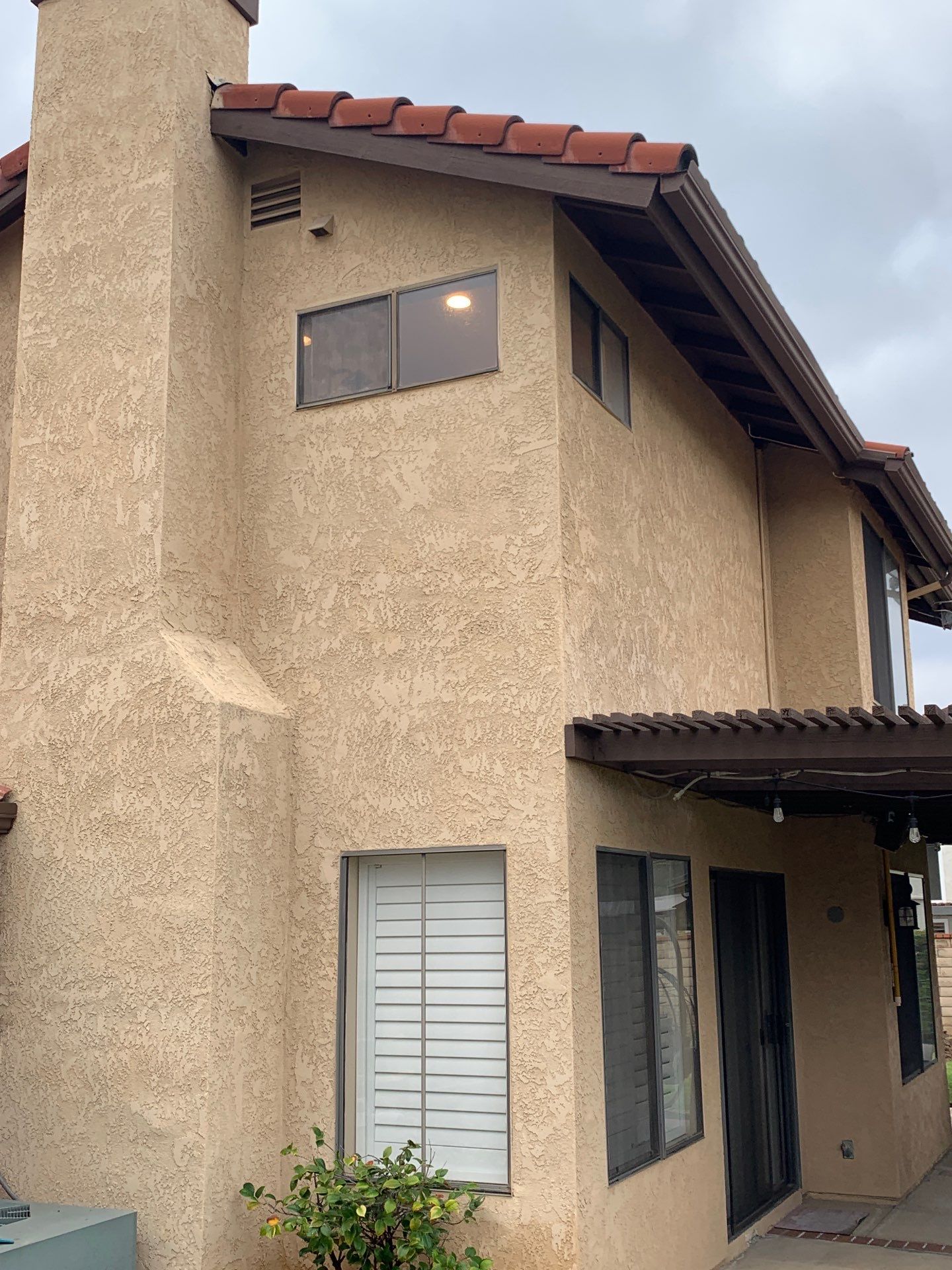 Window Installation using Milgard by American Window Company
