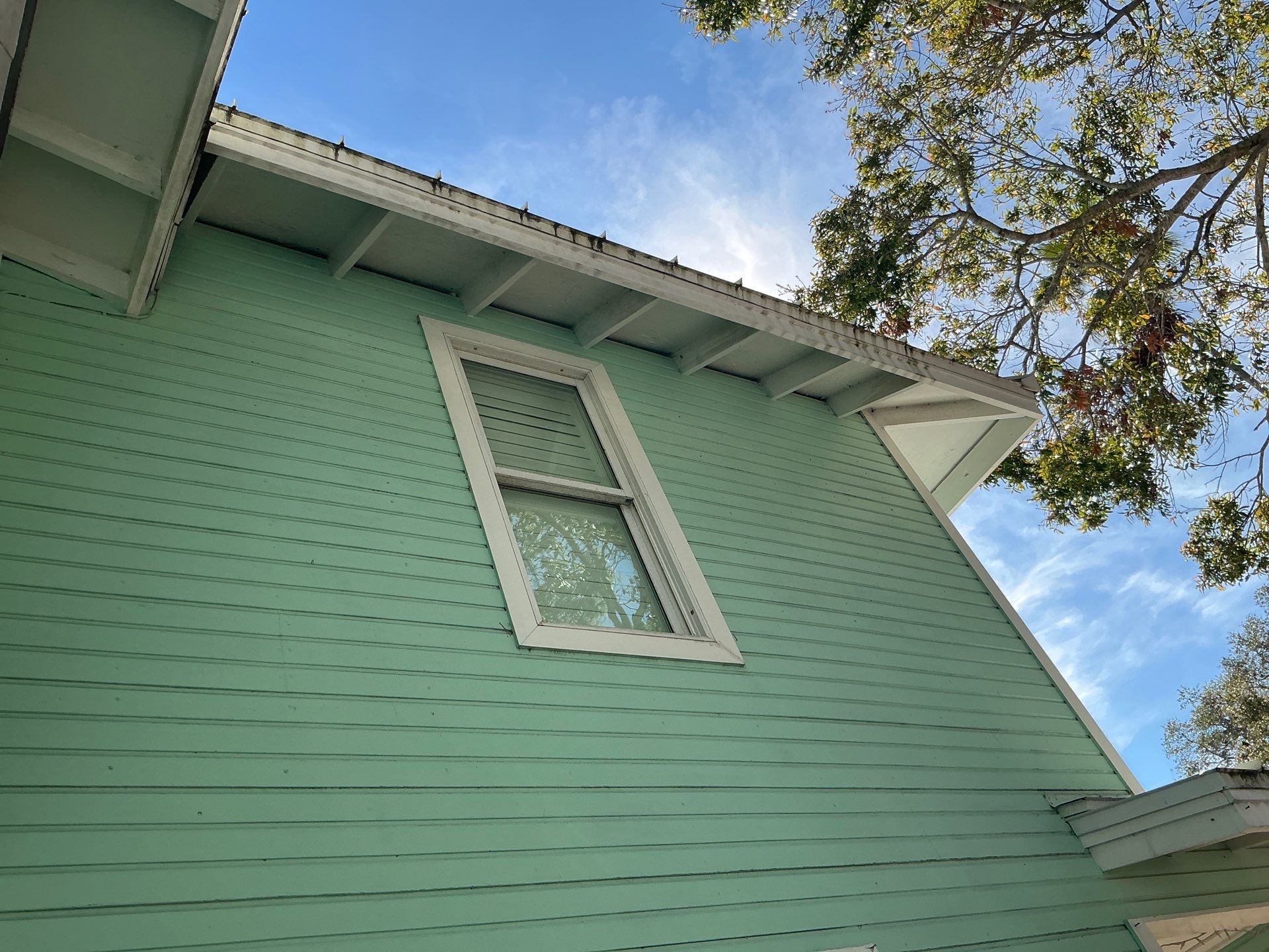 New White Soffit Project in Safety Harbor, FL by Gutter Professors