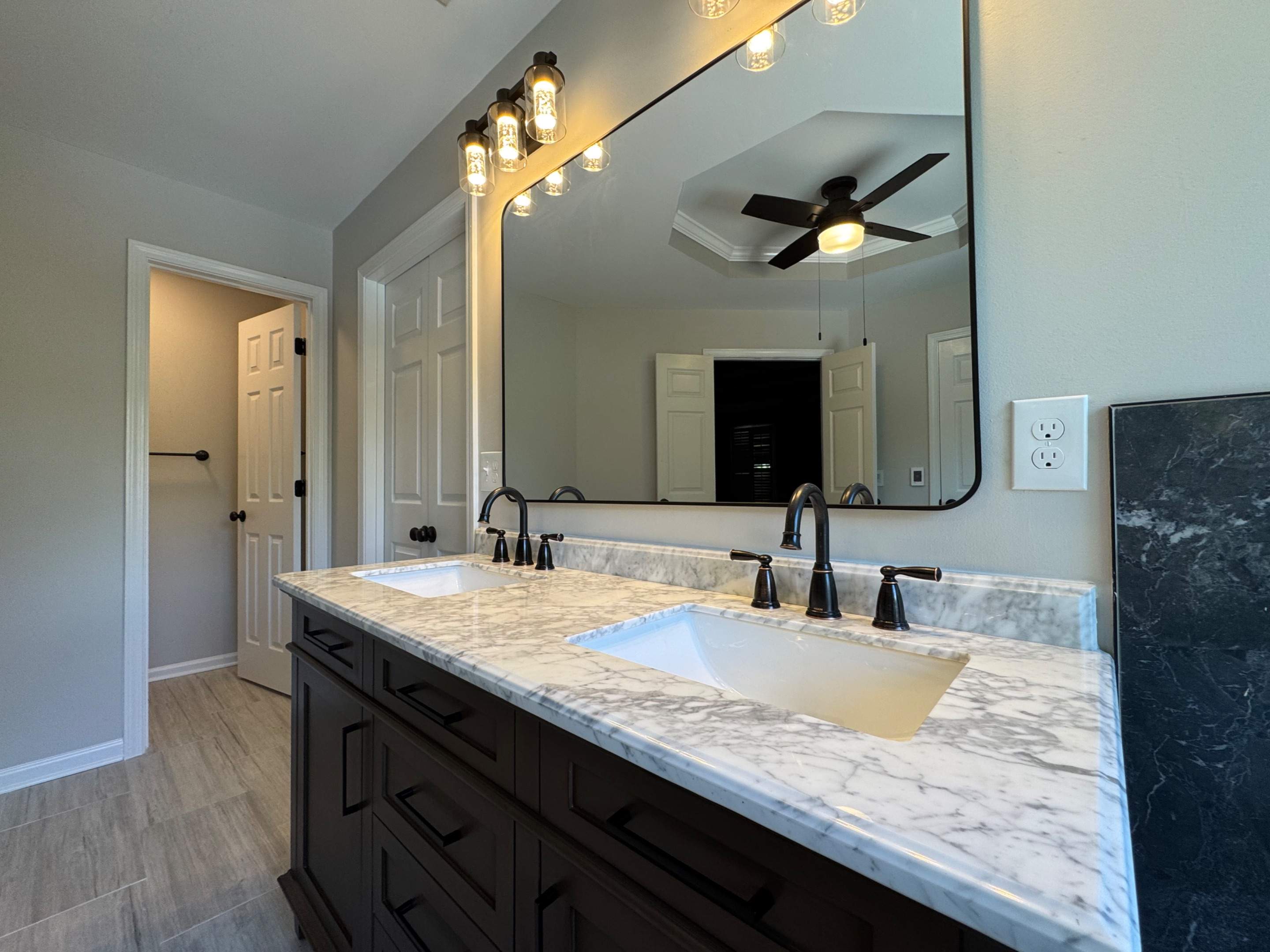 Master bathroom renovation by Prudencio