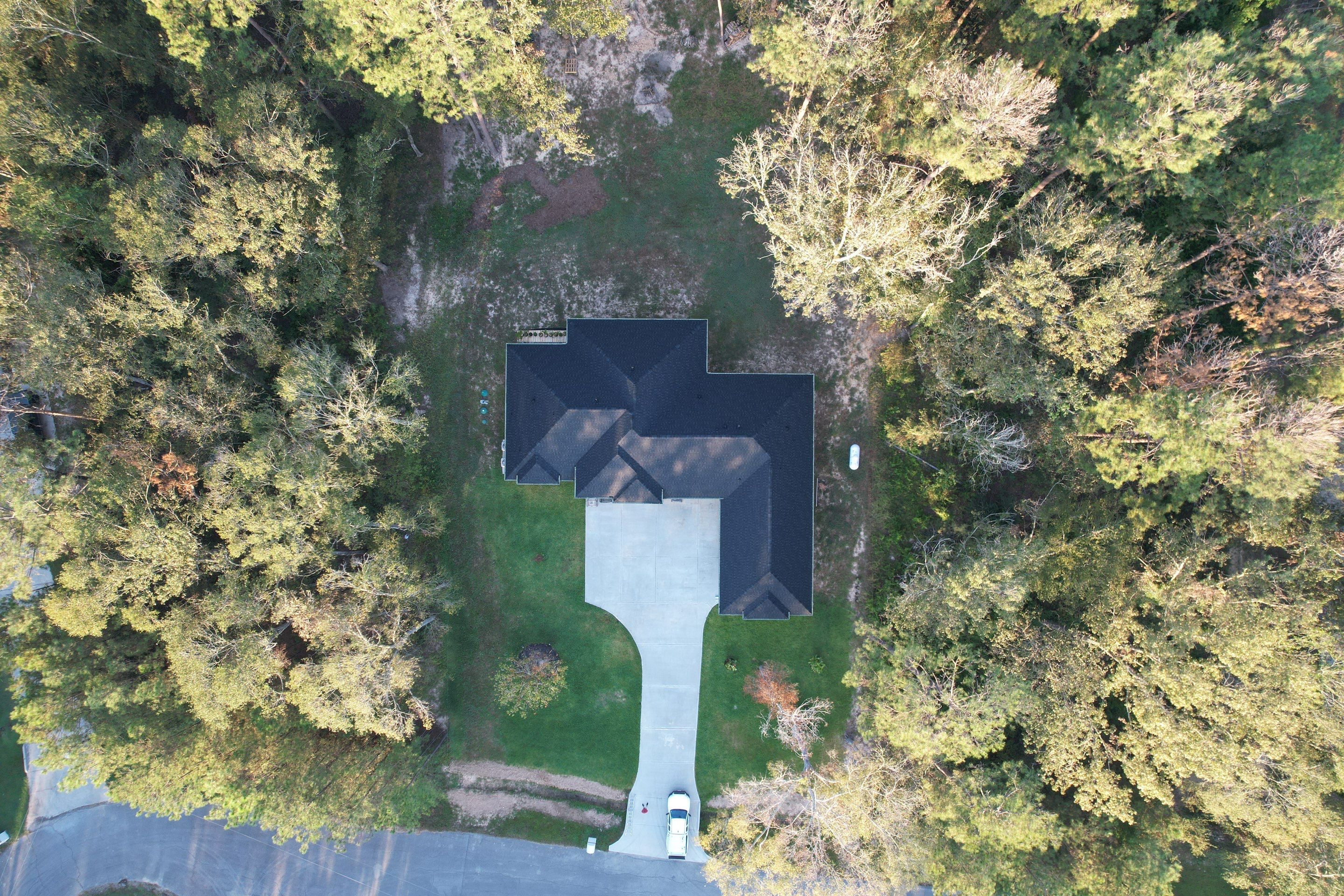 TAMKO Titan XT Rustic Black by STX Roofing