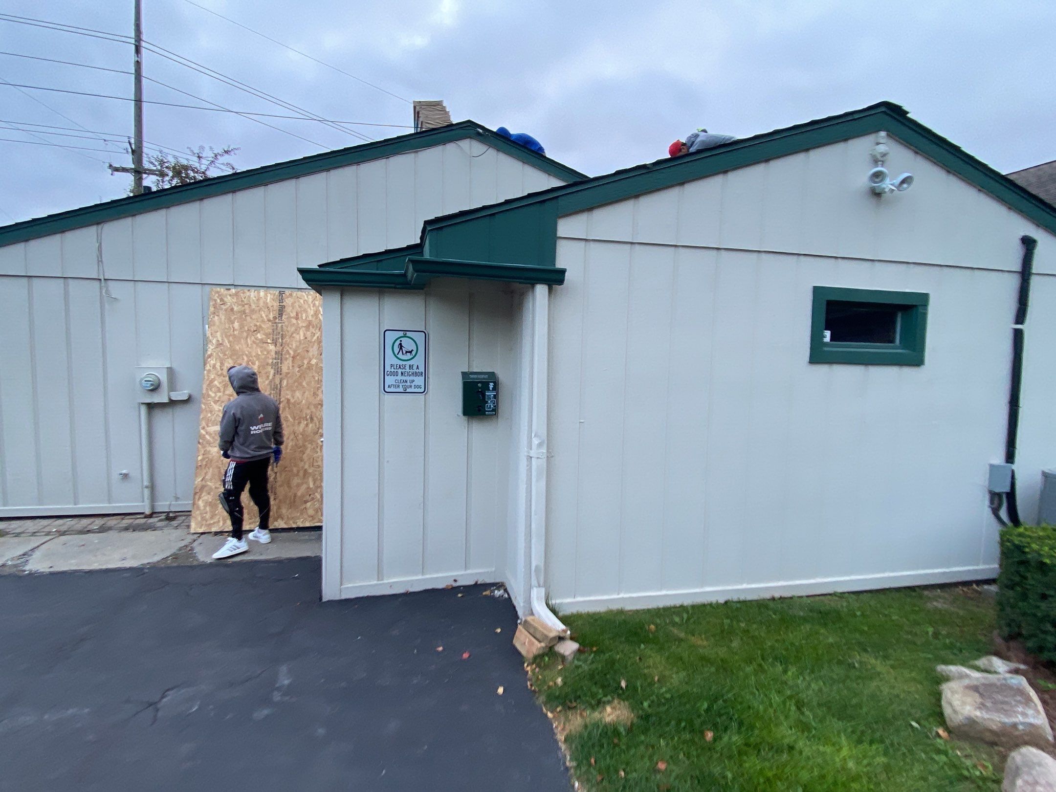 Roof Replacement using CertainTeed Landmark by 180 Contractors