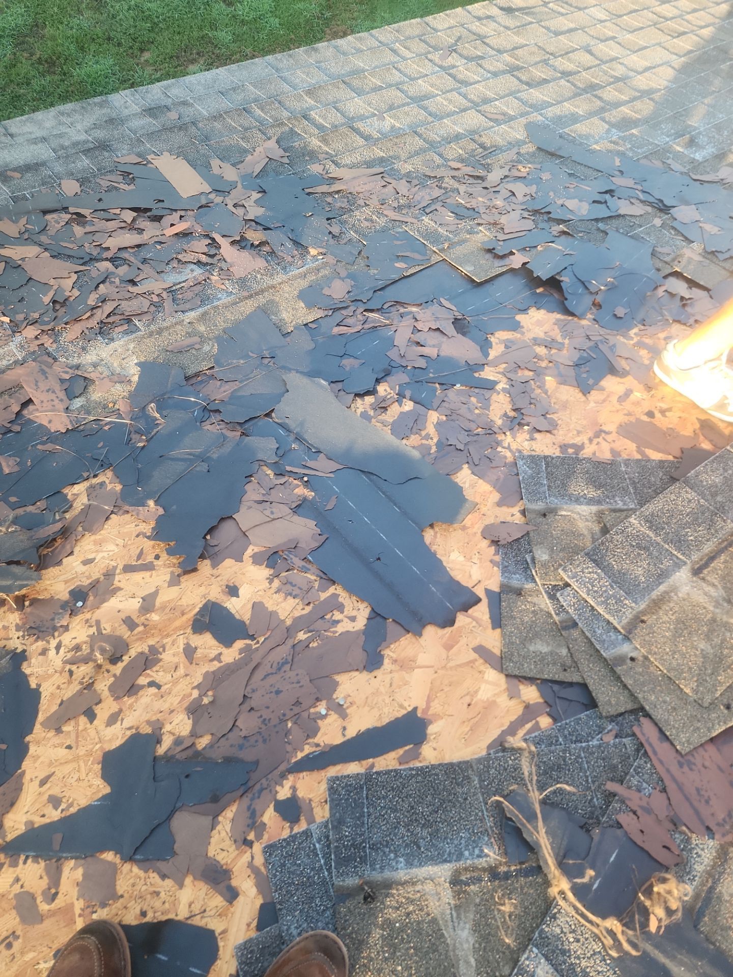 Residential Roofing Installation using Owen's Corning Duration (Lifetime) Shingles by Roof Repair Company