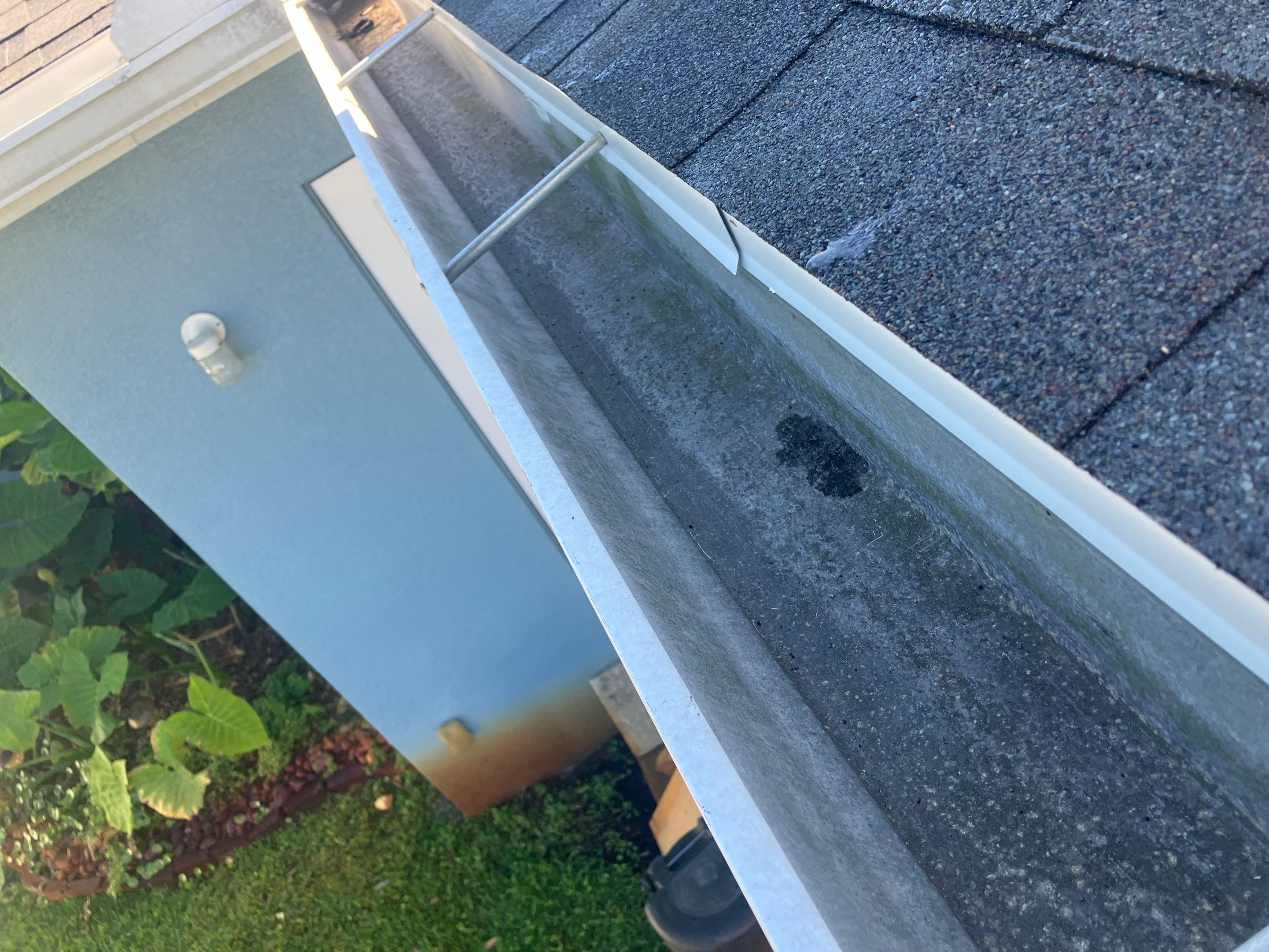 Project in St. Petersburg 33710 by Mitchell Roofing Company LLC 