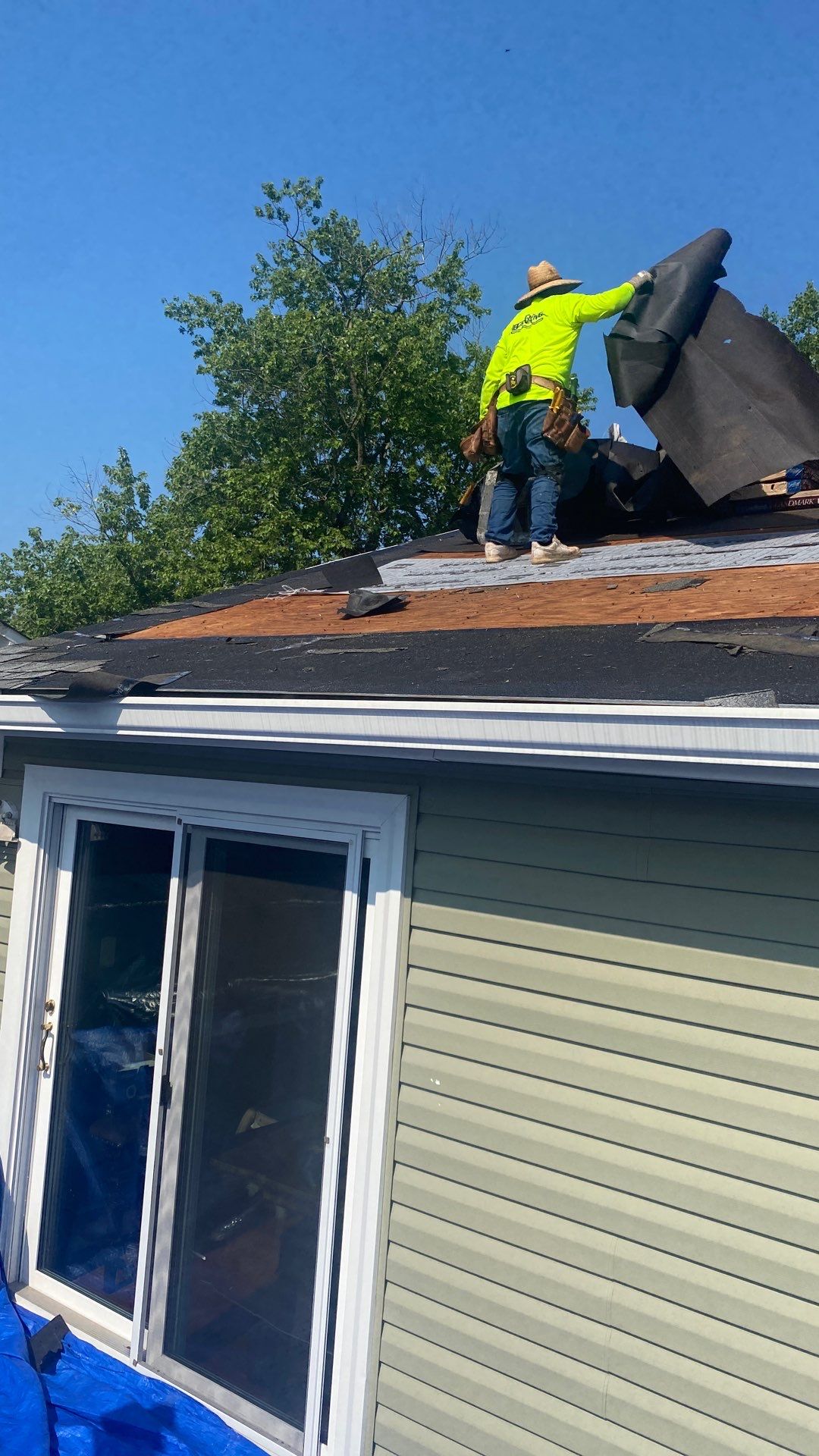 Woodbridge: Roof Replacement with CertainTeed Landmark Pro Designer Shingles in Max Def Colonial Slate by RM Banning, Inc.