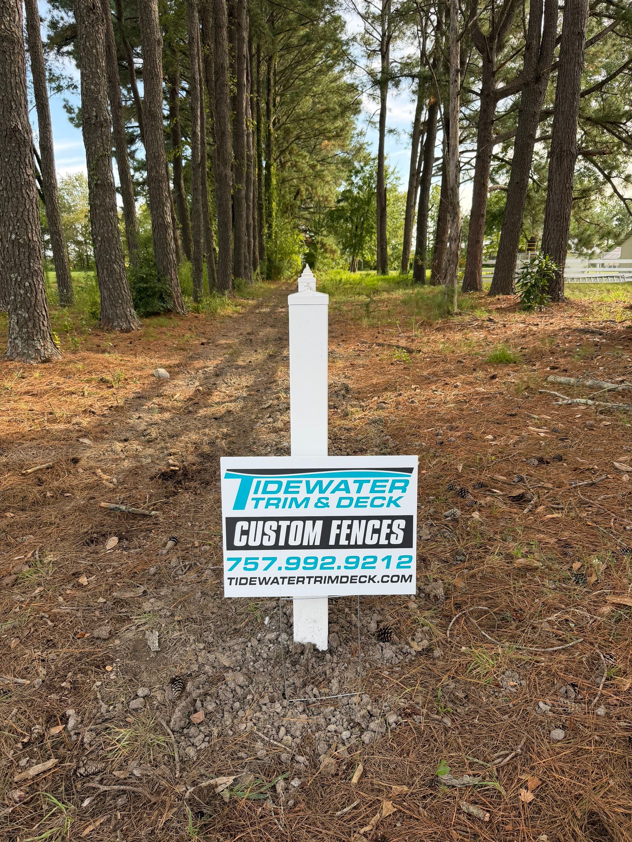 Distinctive Fencing for Distinctive Homes by Tidewater Trim & Deck