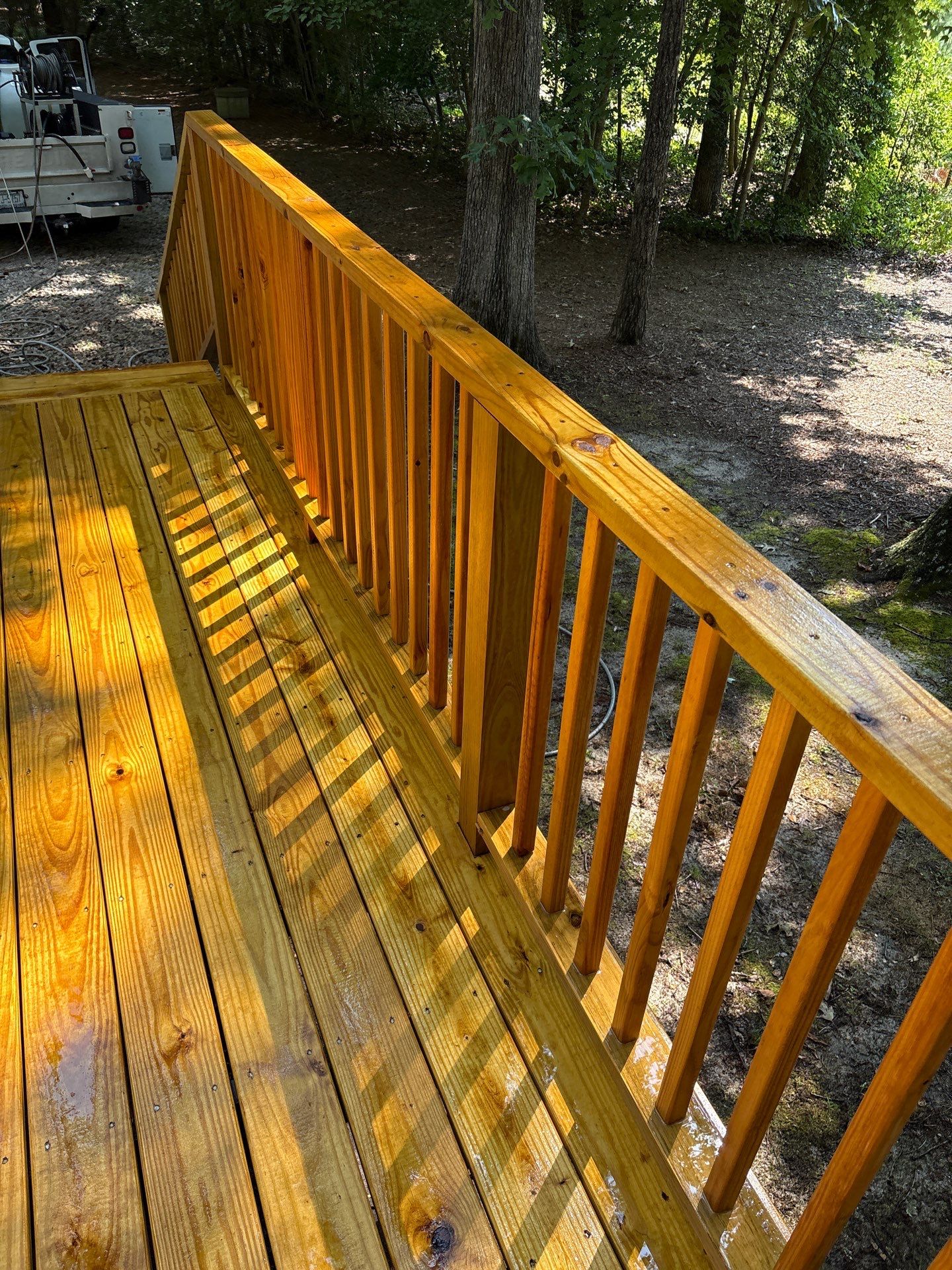 Wood Deck using Wood Sealant by DuraSeal
