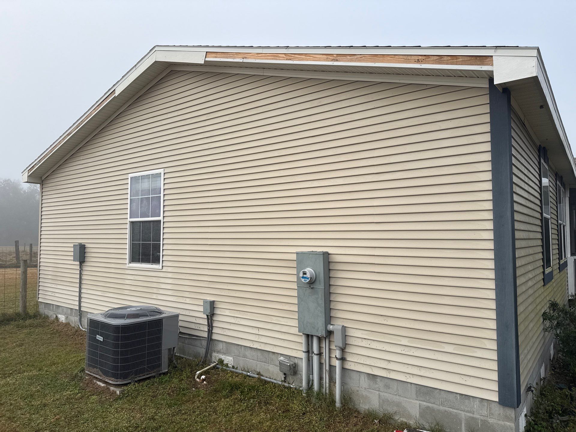House Wash & Porch Cleaning in Homestead Property, Parrish, FL | Sunshine AquaWash by Sunshine AquaWash