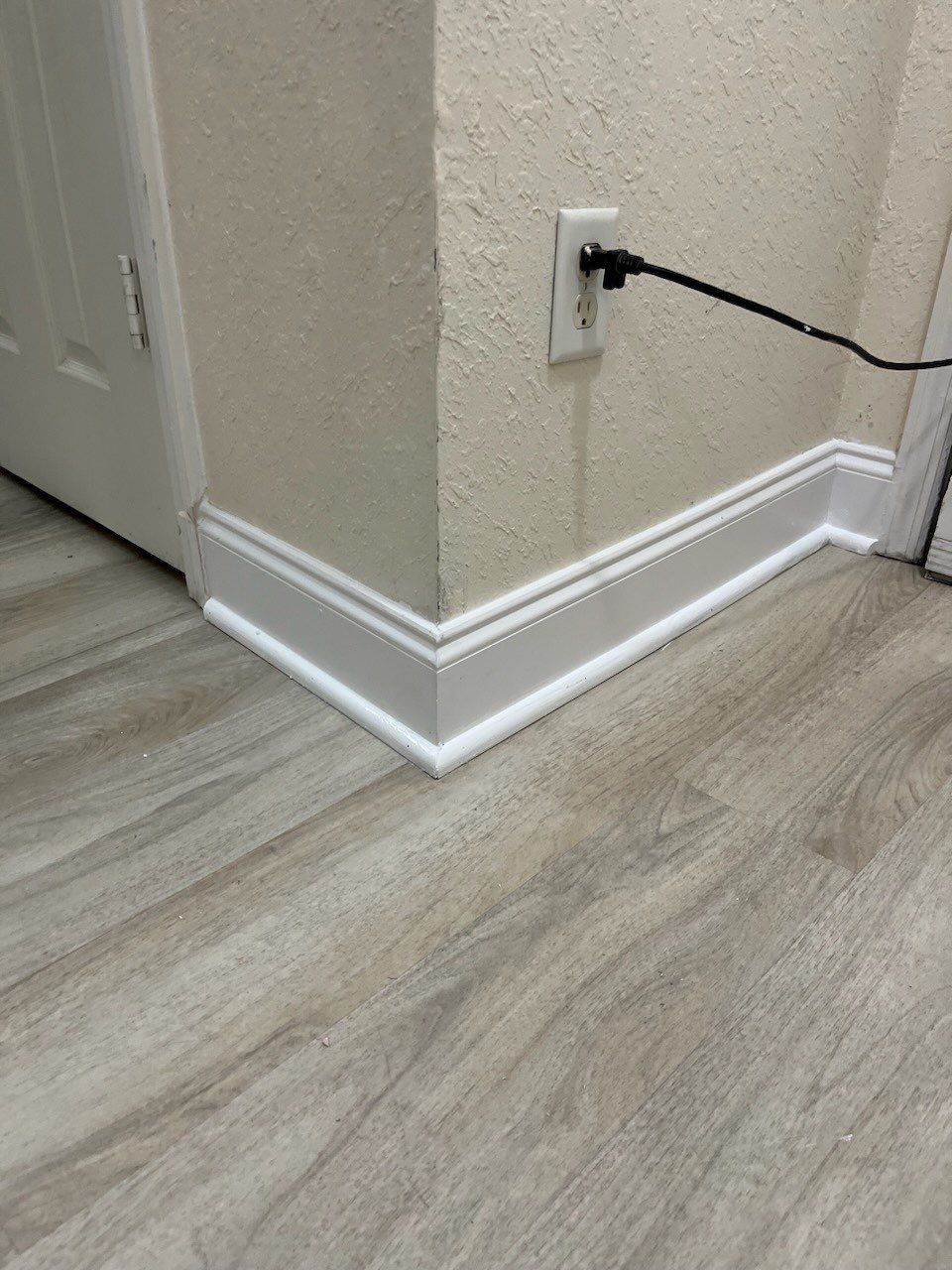 Home Remodel using LVP Flooring and Cabinets by HandyMangum