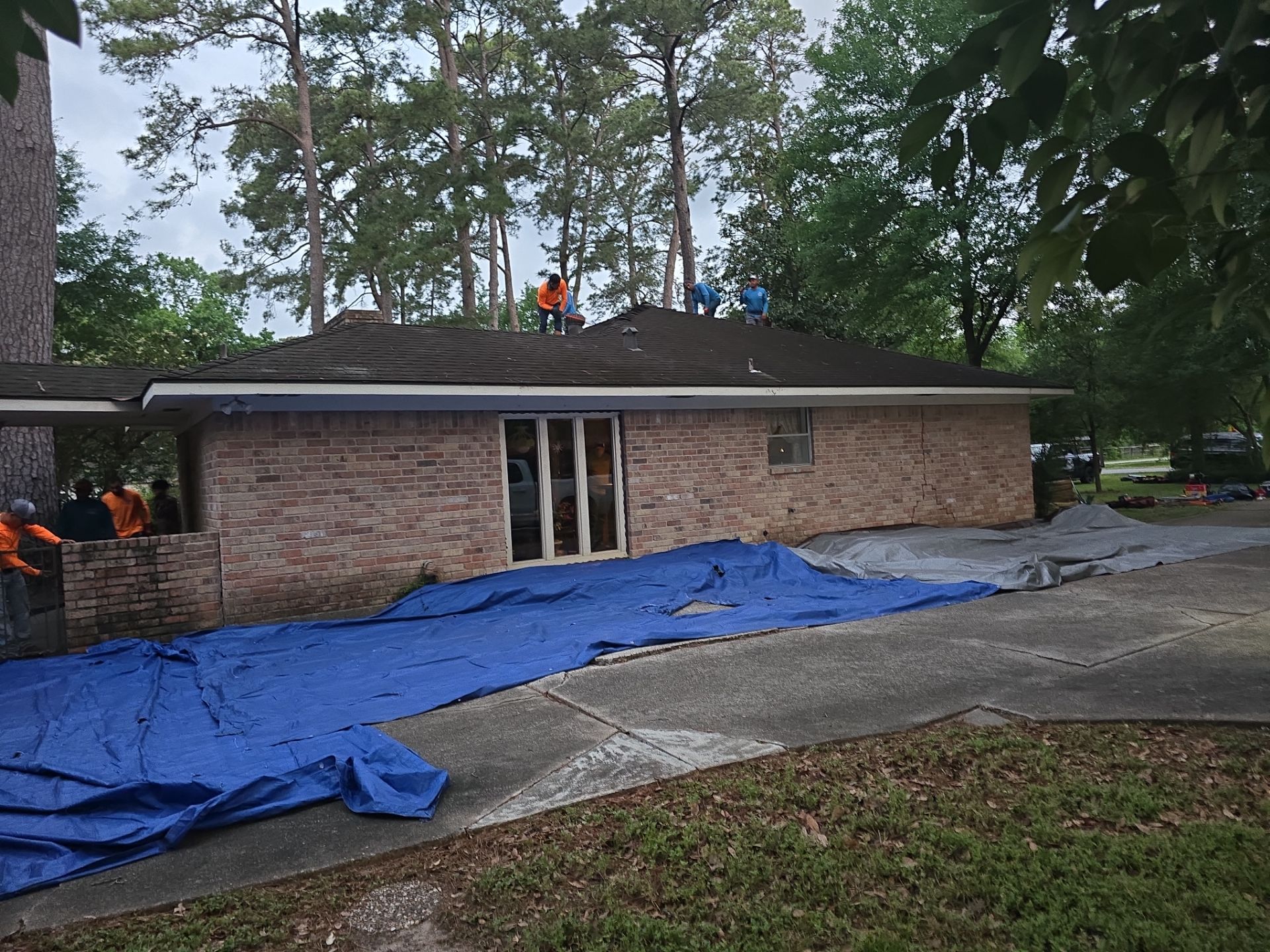 Roof Replacement Houston by Roof Repair Company