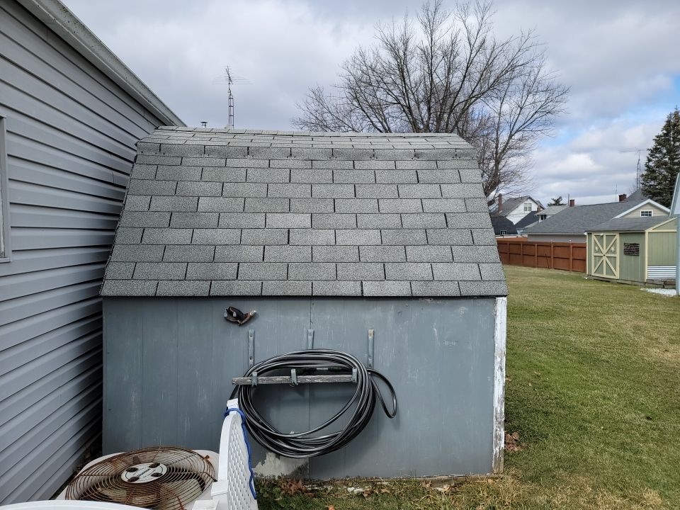 ATLAS PINNACLE COLOR: COASTAL GRANITE DRIP EDGE: WHITE by Eagle Eye Roofing