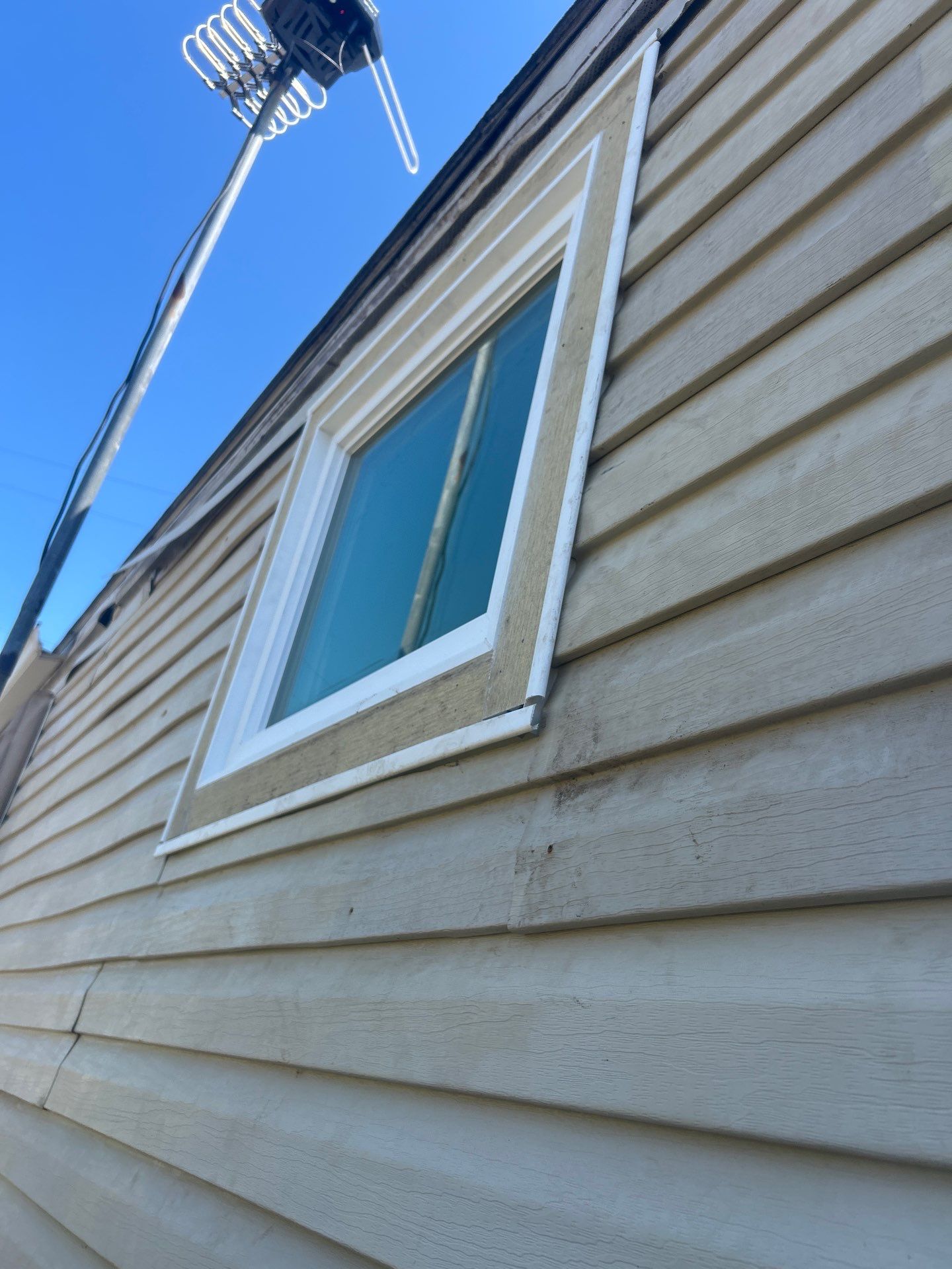 Why Vapor barrier is Soo Important by Bayfront Roofing and Construction
