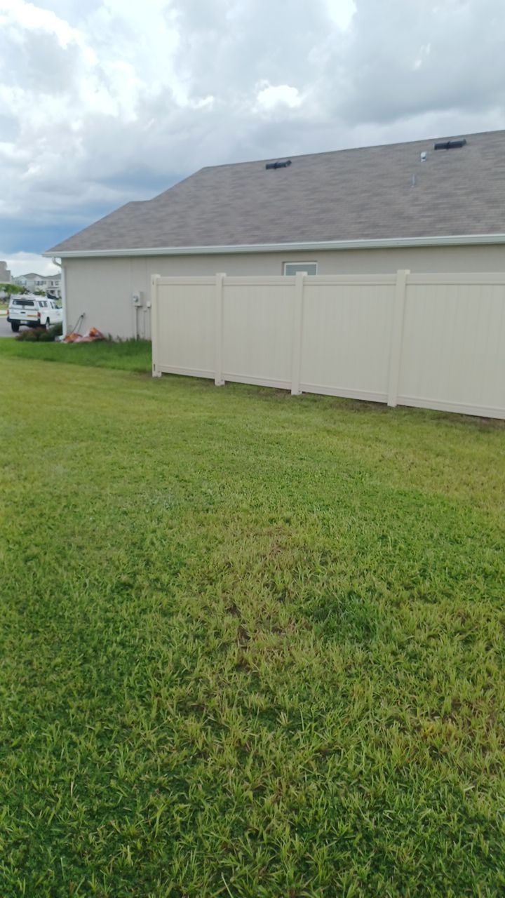 Parrish, FL White Vinyl Privacy Fence  by Asap fence and gates, LLC