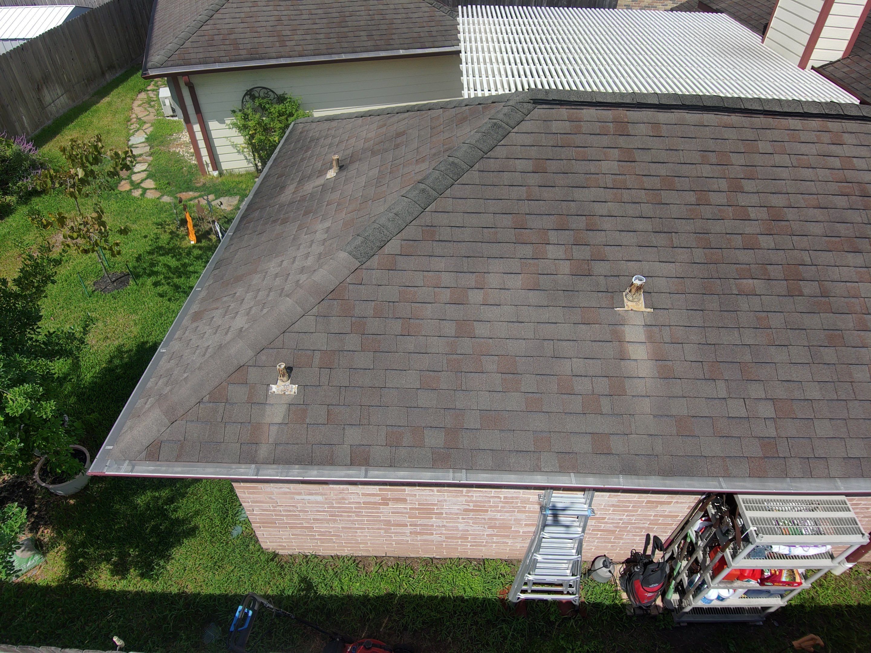 Residential Roofing Installation using Owen's Corning Duration (Lifetime) Shingles by Roof Repair Company