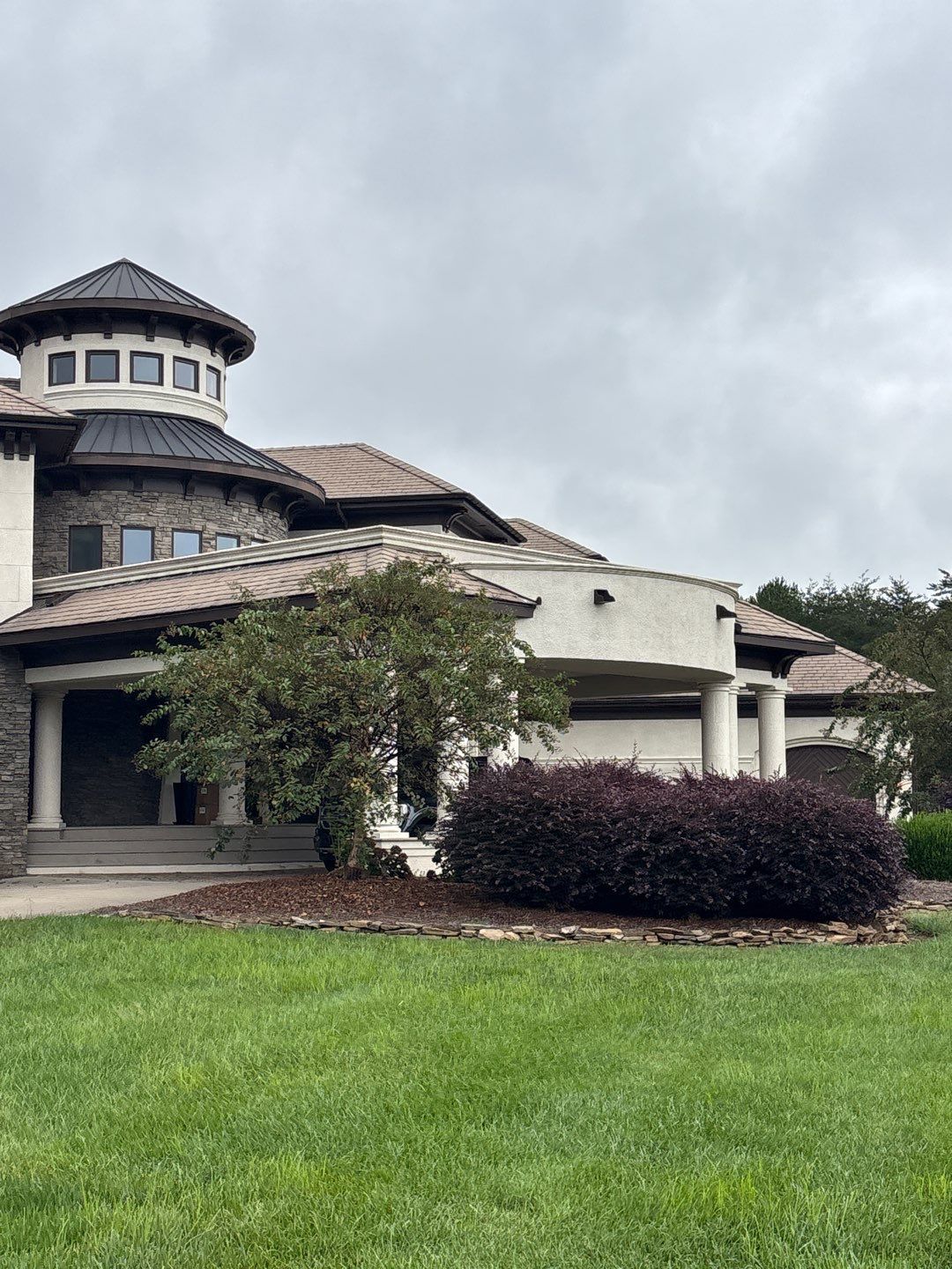 Gutterguys Co, Inc featured photo.