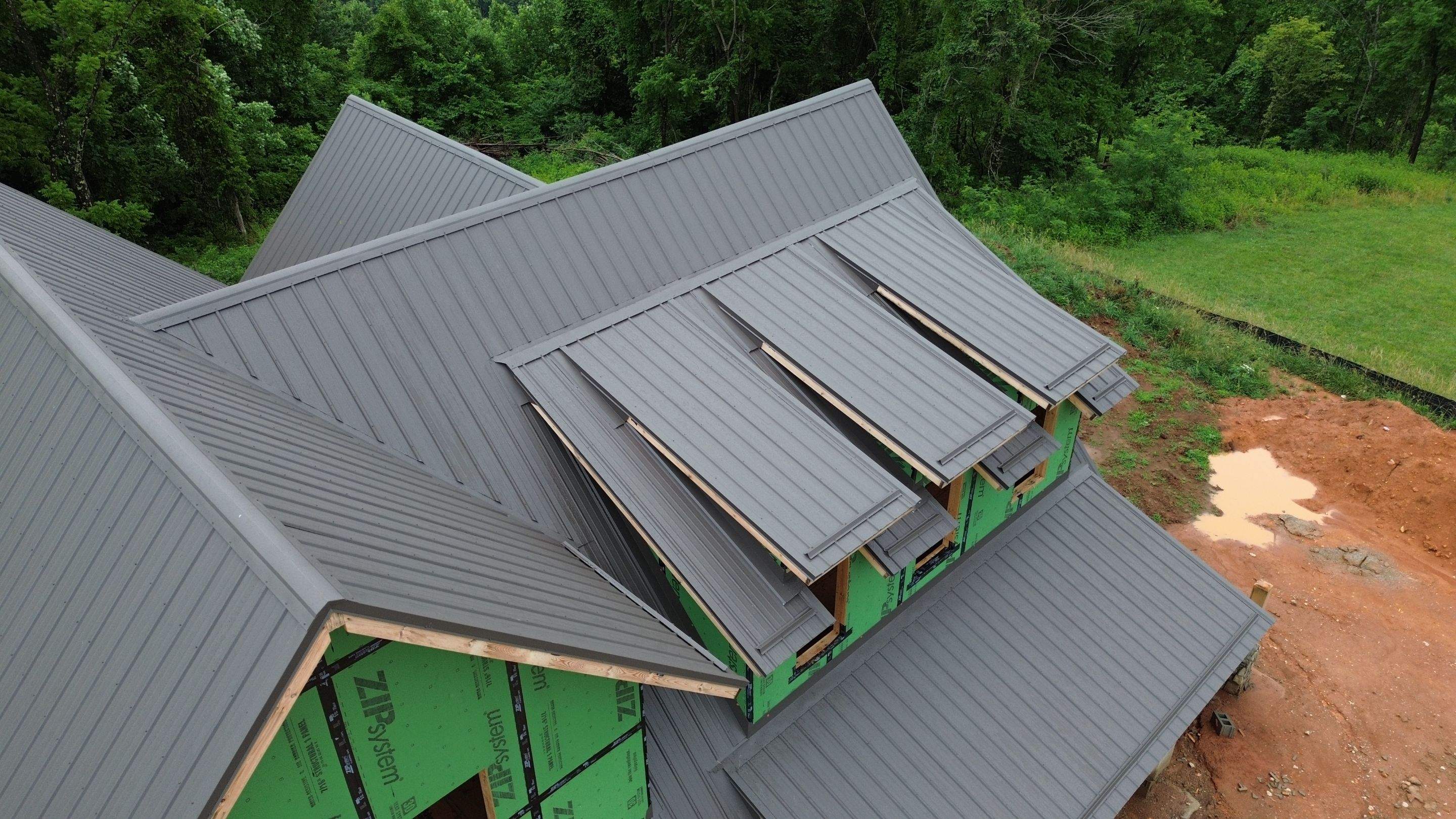 Wert Residence by Omnia Roofing