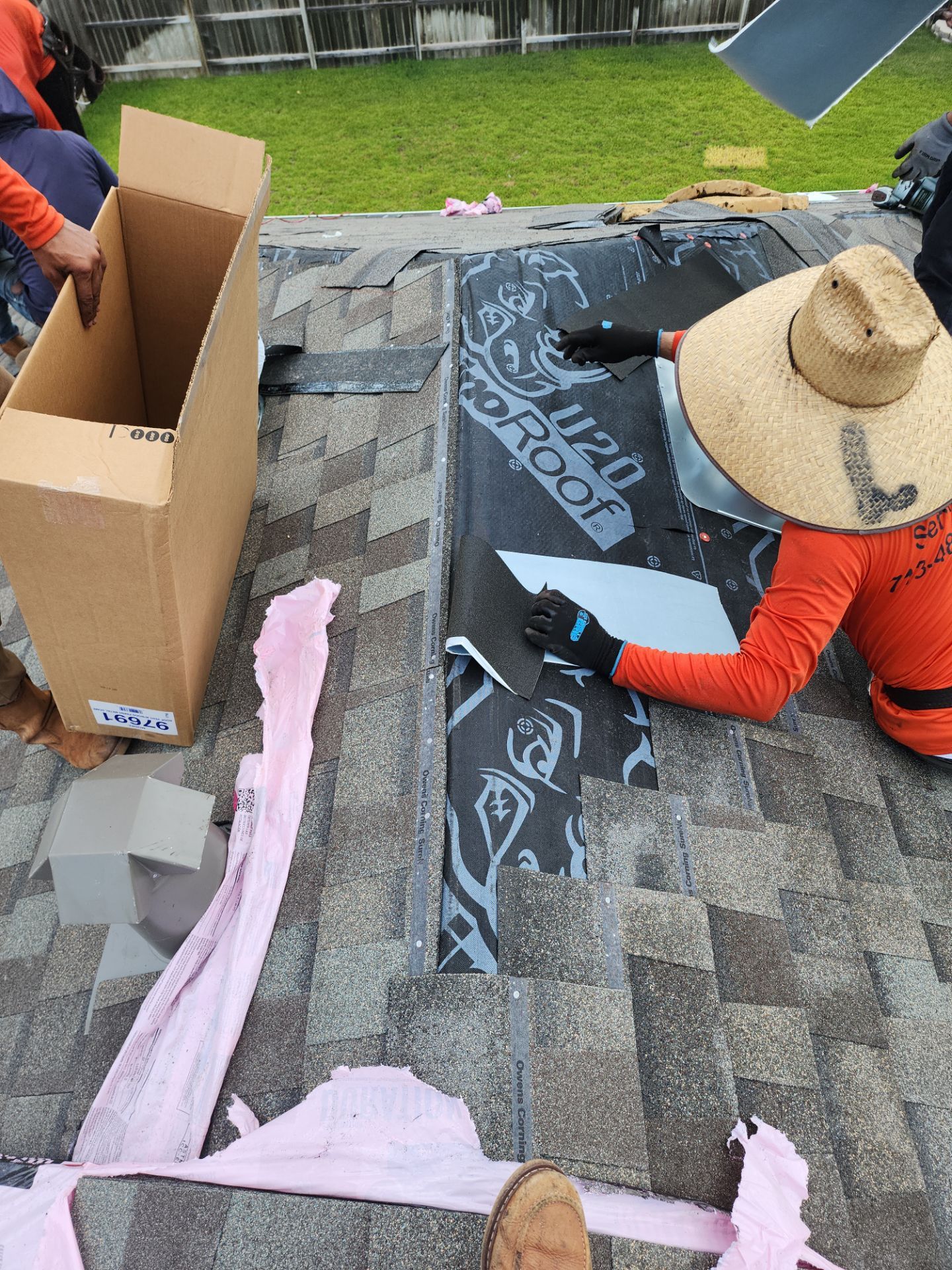 Residential Roofing Installation using Owen's Corning Duration (Lifetime) Shingles by Roof Repair Company