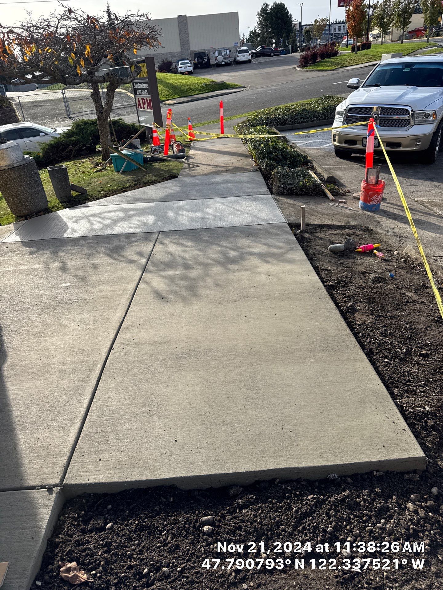 Concrete Sidewalk & Walkway |  by Jireh Asphalt & Concrete Inc 