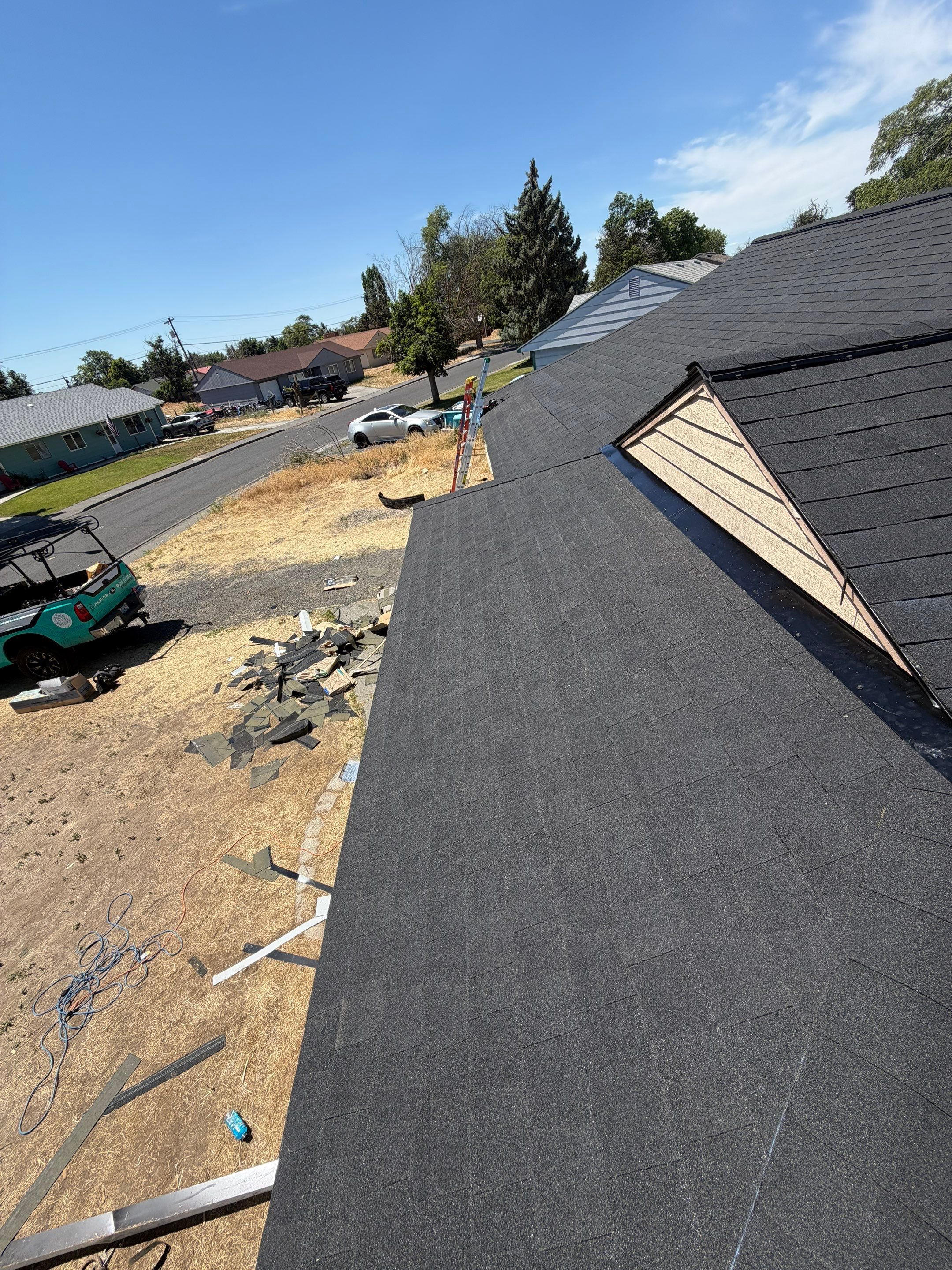 Complete Residential Roof Replacement and Sheathing Repair in Pershing Rd Moses Lake, WA 98837 The Denali System - Certainteed Landmark® Shingle - Cinder Black by Alpine Roofing