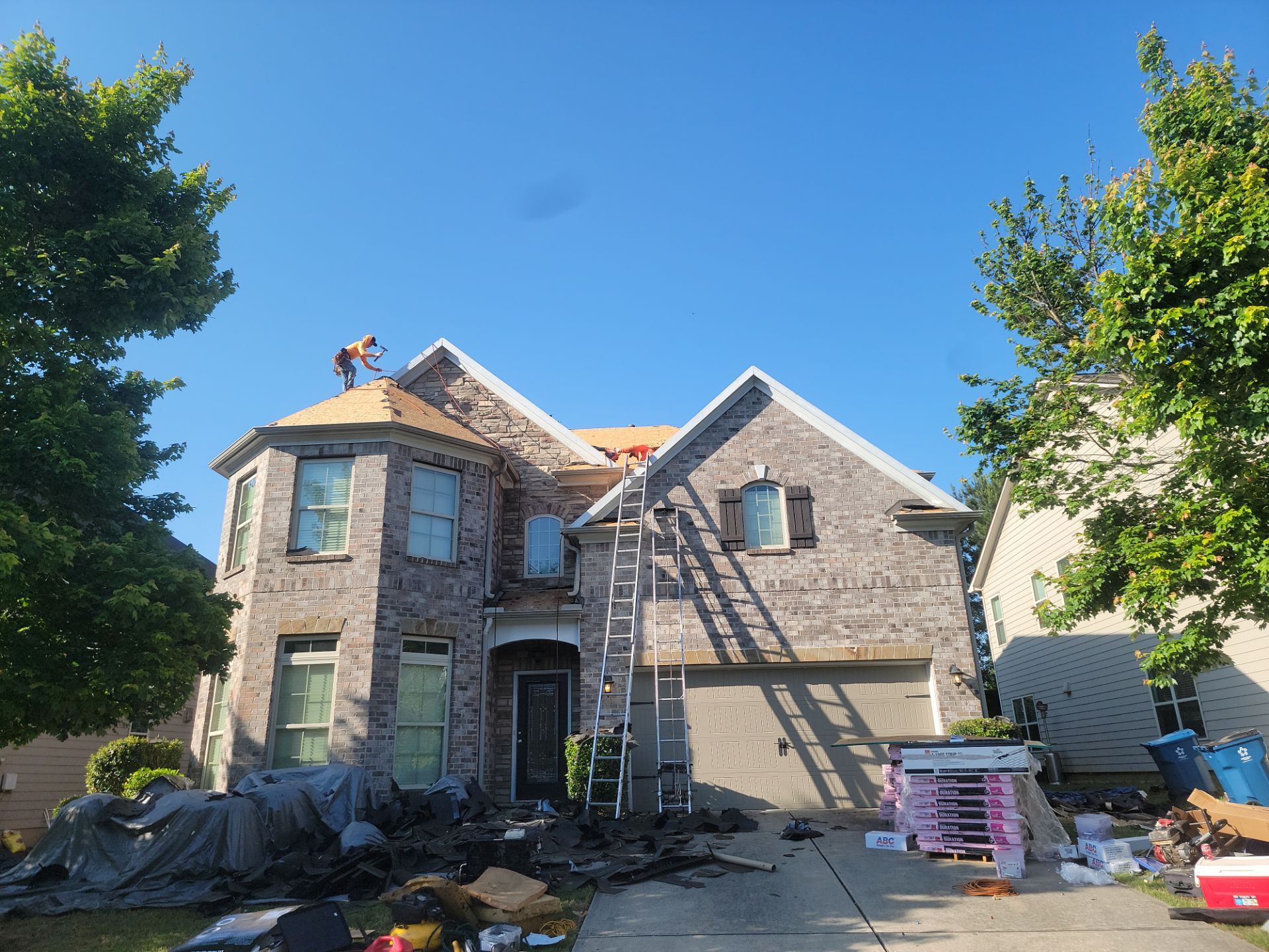 Residential Roof Replacement using Owens Corning TruDef Driftwood by Inspector Roofing and Restoration