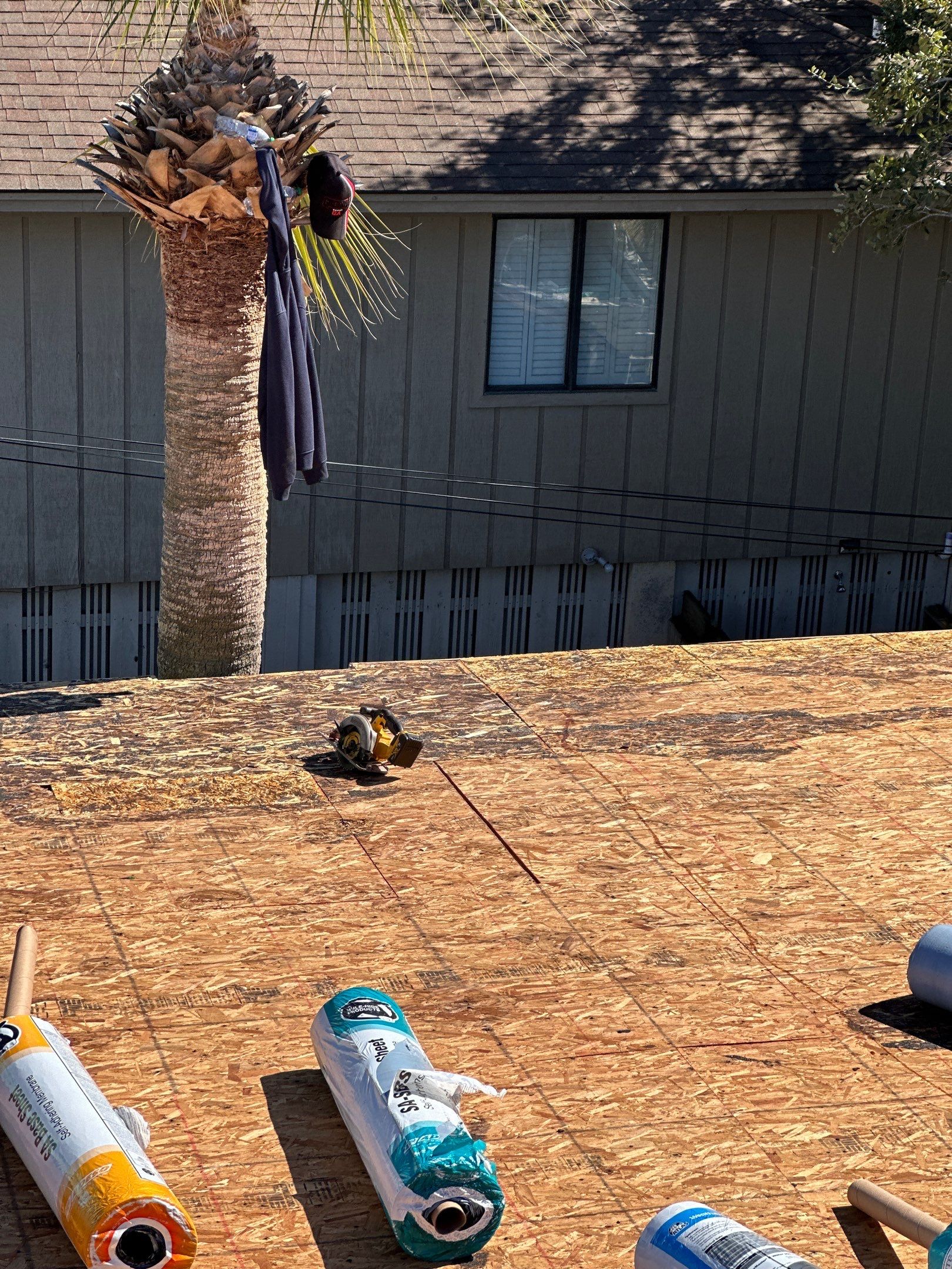 Roof Replacement using Atlas Pinnacle Pristine - Oyster Shell by Rainstoppers Roofing