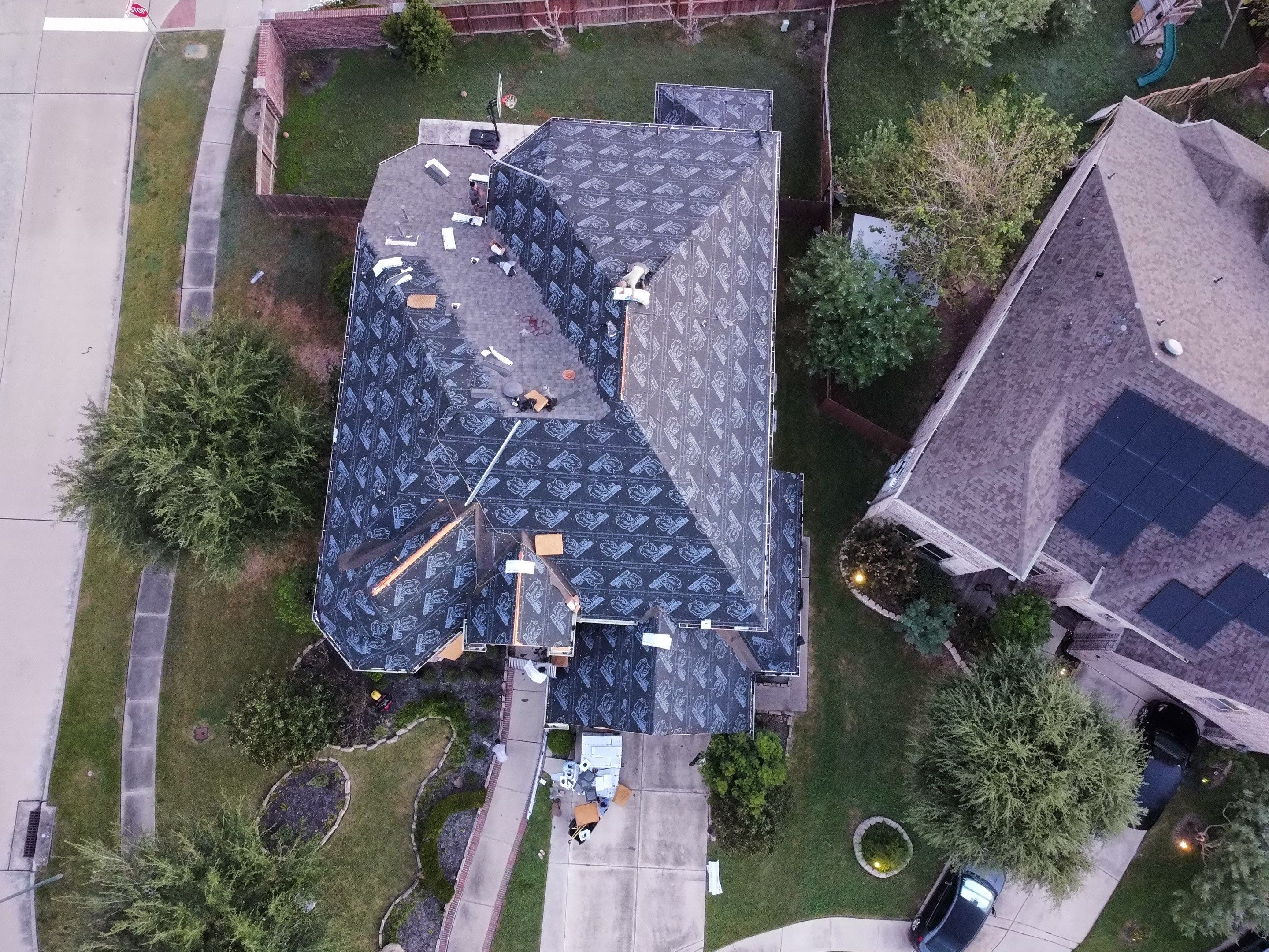Residential Roof Replacement using IKO Cambridge - Weathered Wood by Elite Roofing LLC
