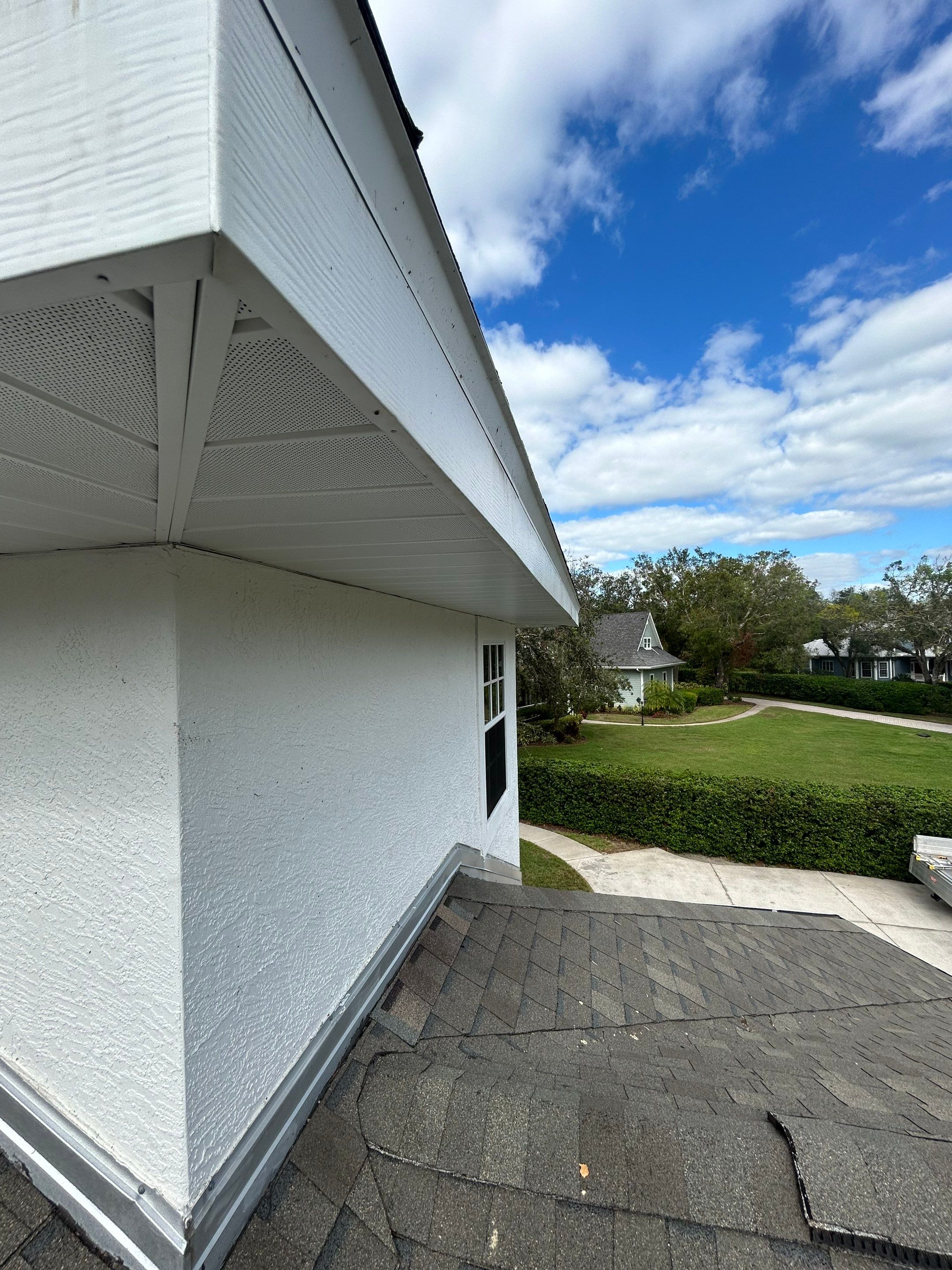 Soffit and Fascia Replacement in Sarasota FL by Gutter Professors