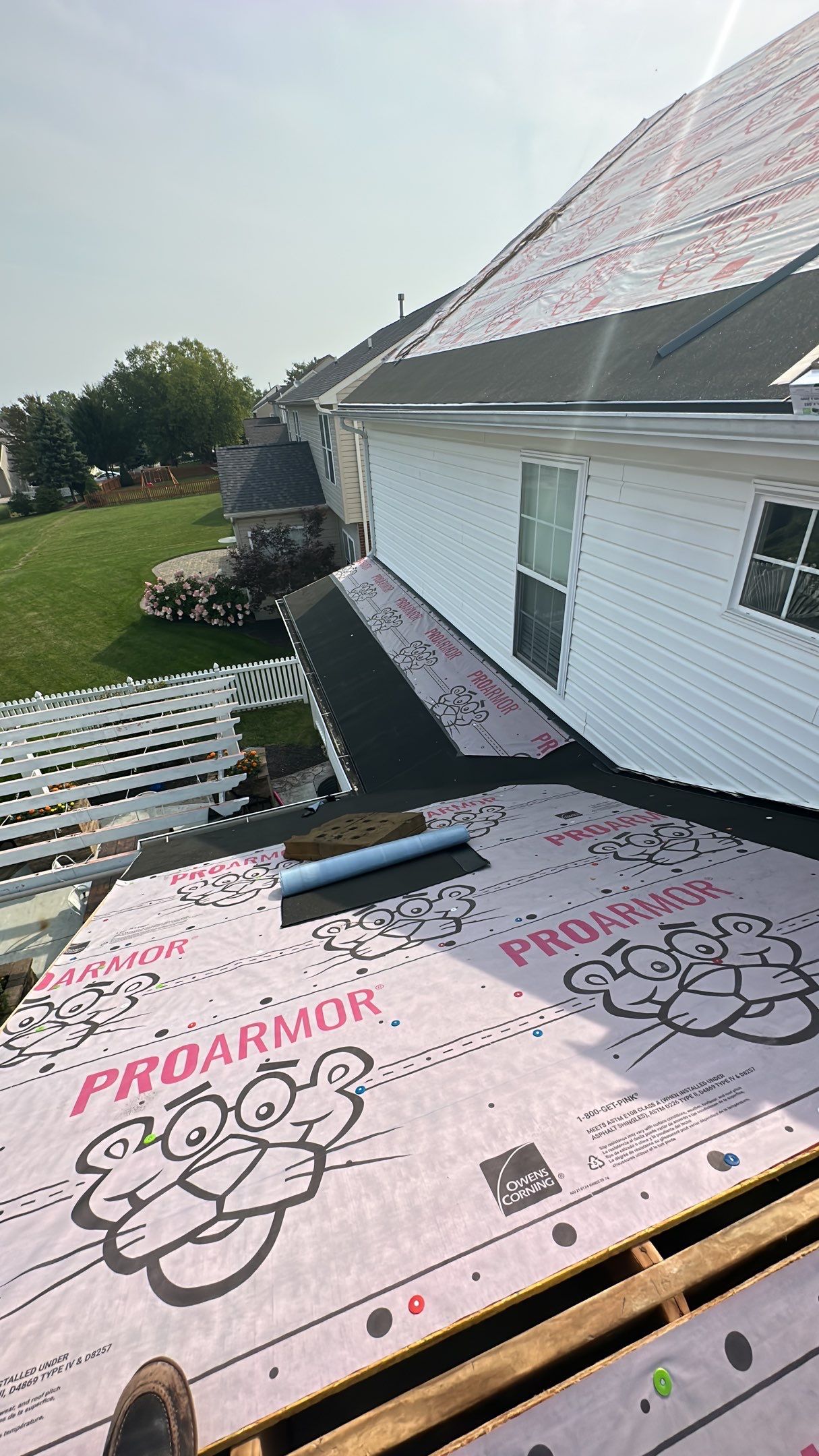 roof replacement using Onyx Black Durations by WIW Enterprises Inc