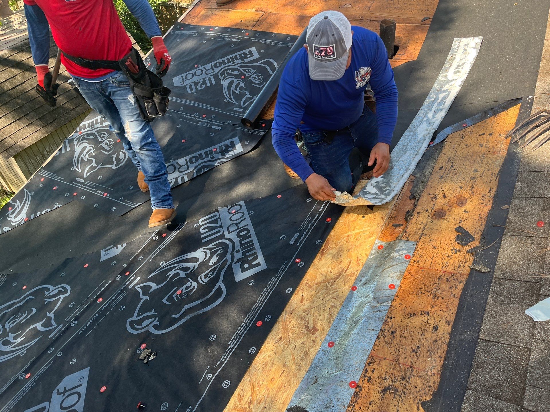 Residential Roofing Installation using Owen's Corning Duration (Lifetime) Shingles by Roof Repair Company