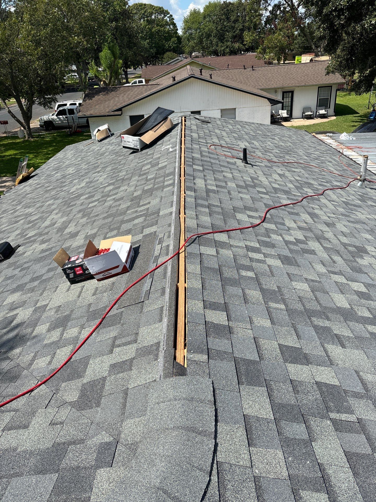 Residential Roofing Installation using Owen's Corning Duration (Lifetime) Shingles by Roof Repair Company
