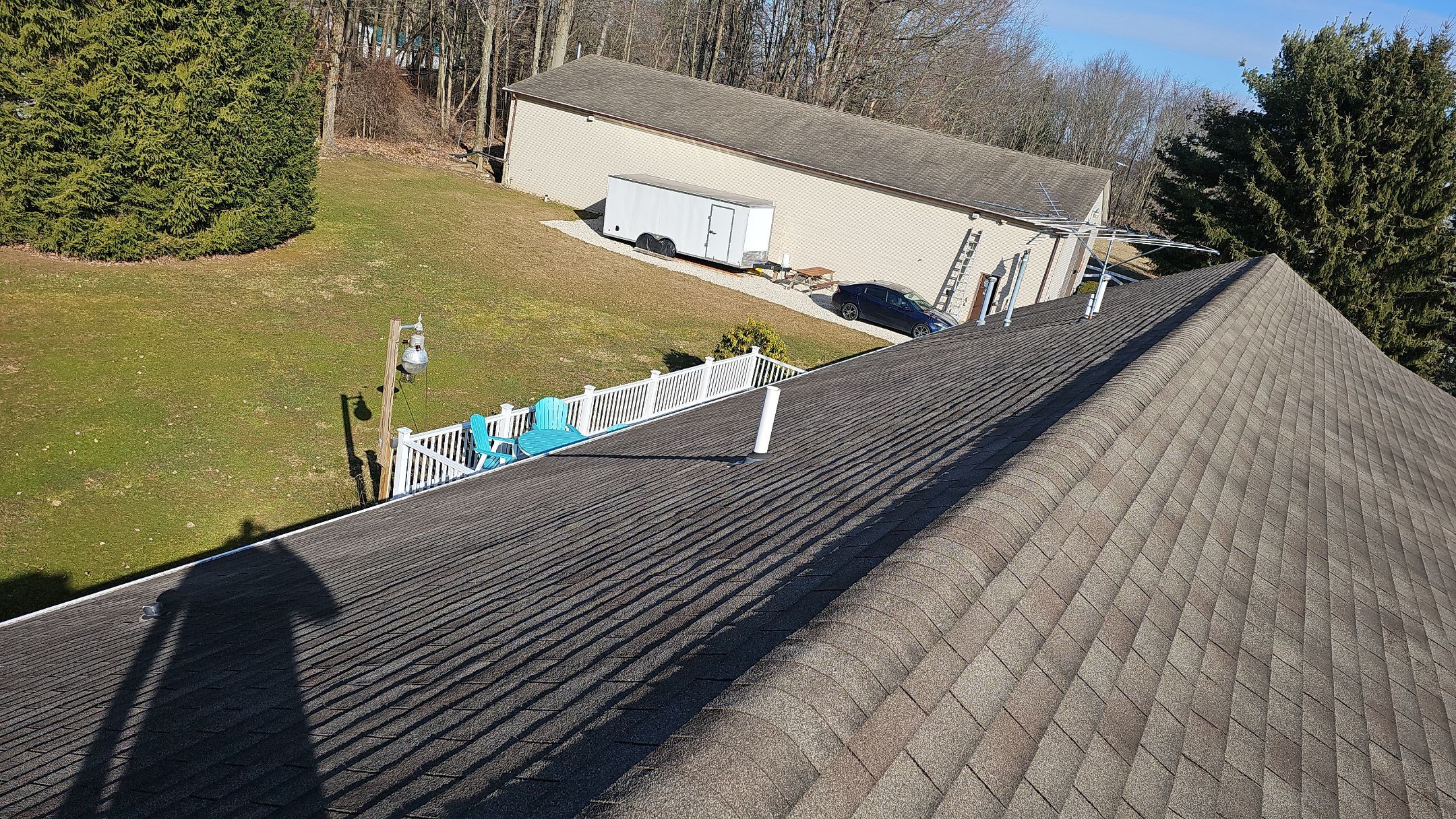 Atlas Pinnacle Color: Majestic Shake; Drip Edge Color: Royal Brown by Eagle Eye Roofing
