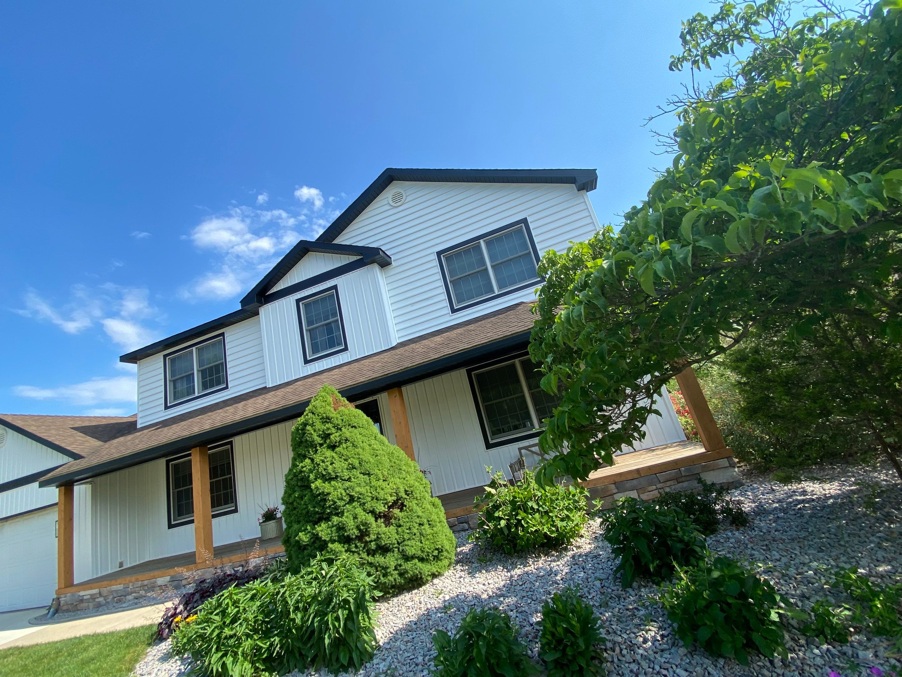 Siding installation by Kraz Construction