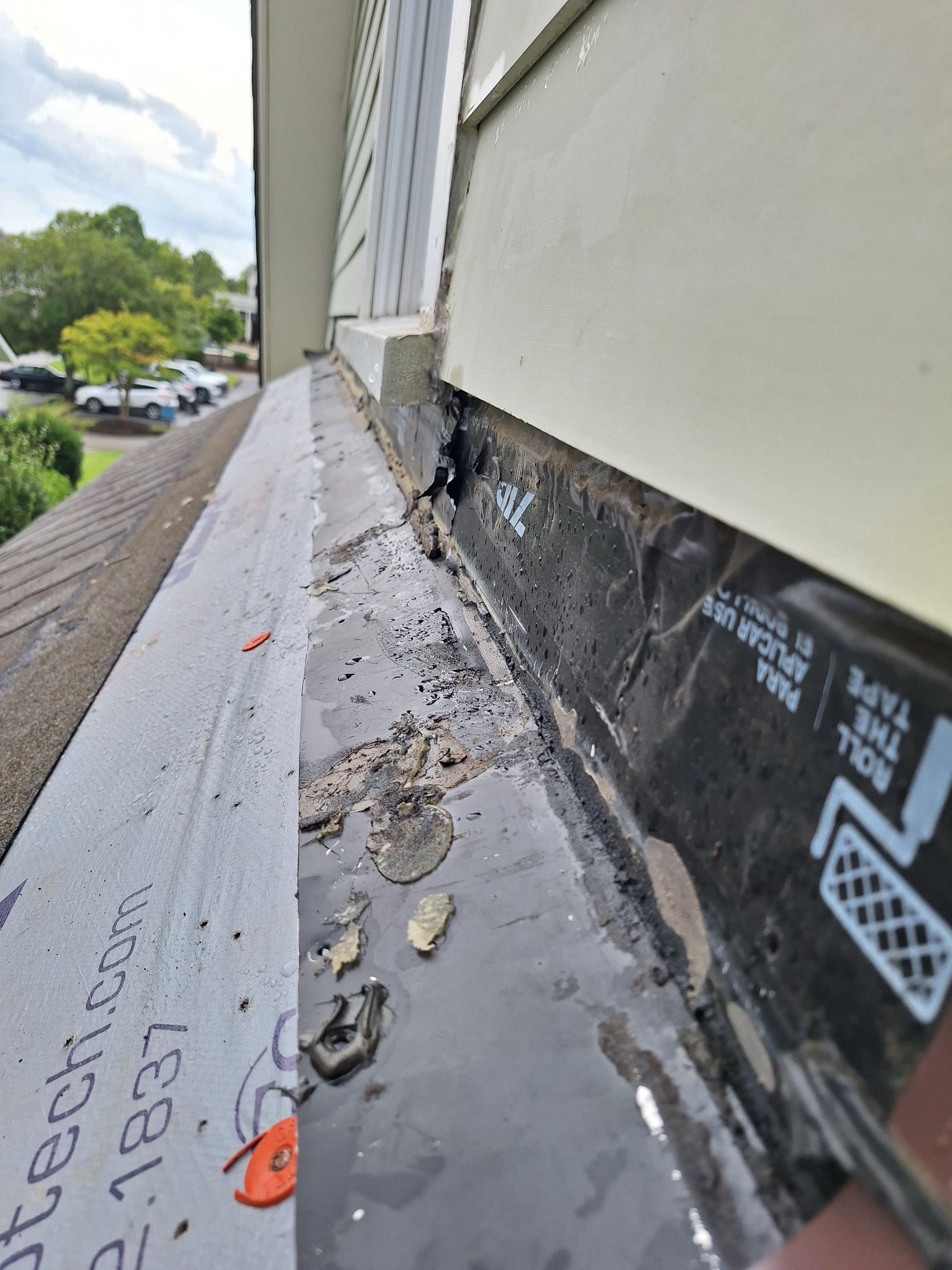 Flashing and siding repair by Indigo State Roofing