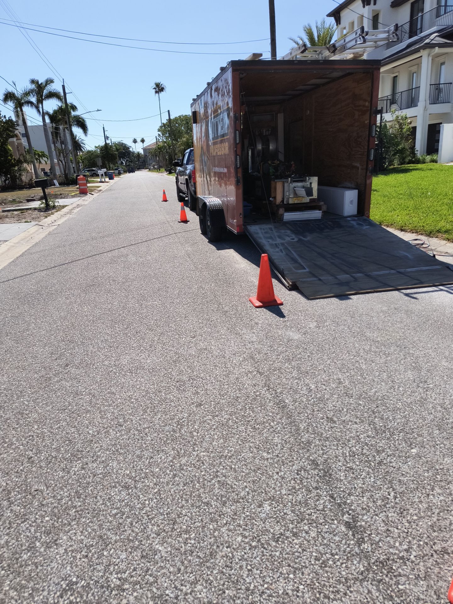 Florida Rain-Ready Homes with Seamless Gutters by Gutter Professor in Clearwater FL by Gutter Professors