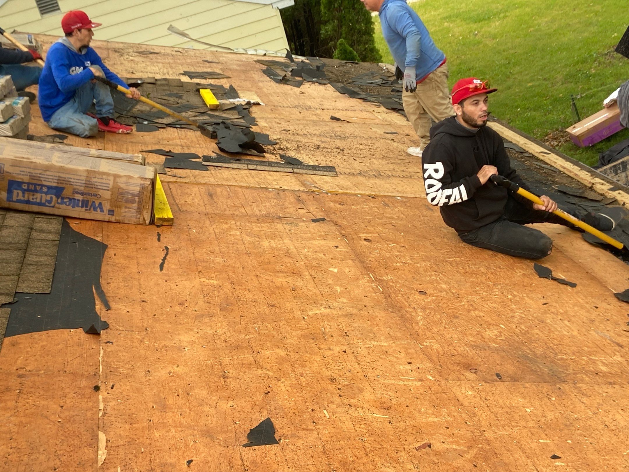 Roof Replacement using CertainTeed Landmark by 180 Contractors