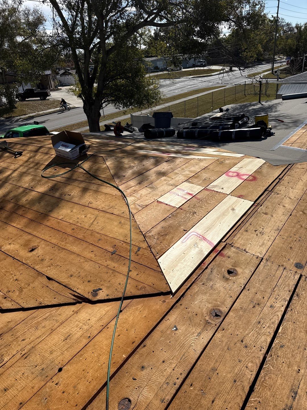 Project in Largo 33770 by Mitchell Roofing Company LLC 