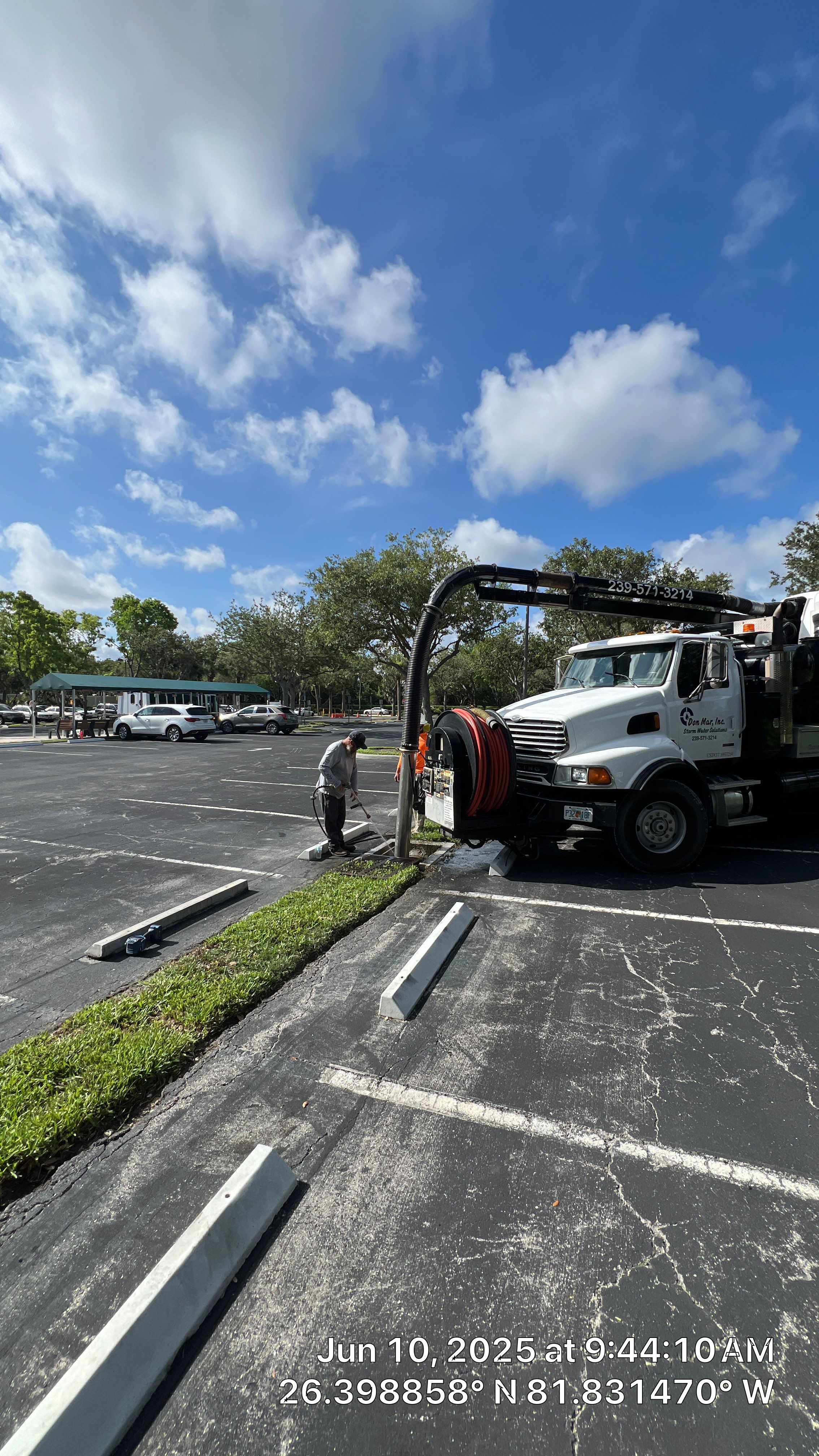 Pelican Landing Beach Parking Lot Stormwater System Maintenance by Don Mar, Inc. Storm Water Solutions