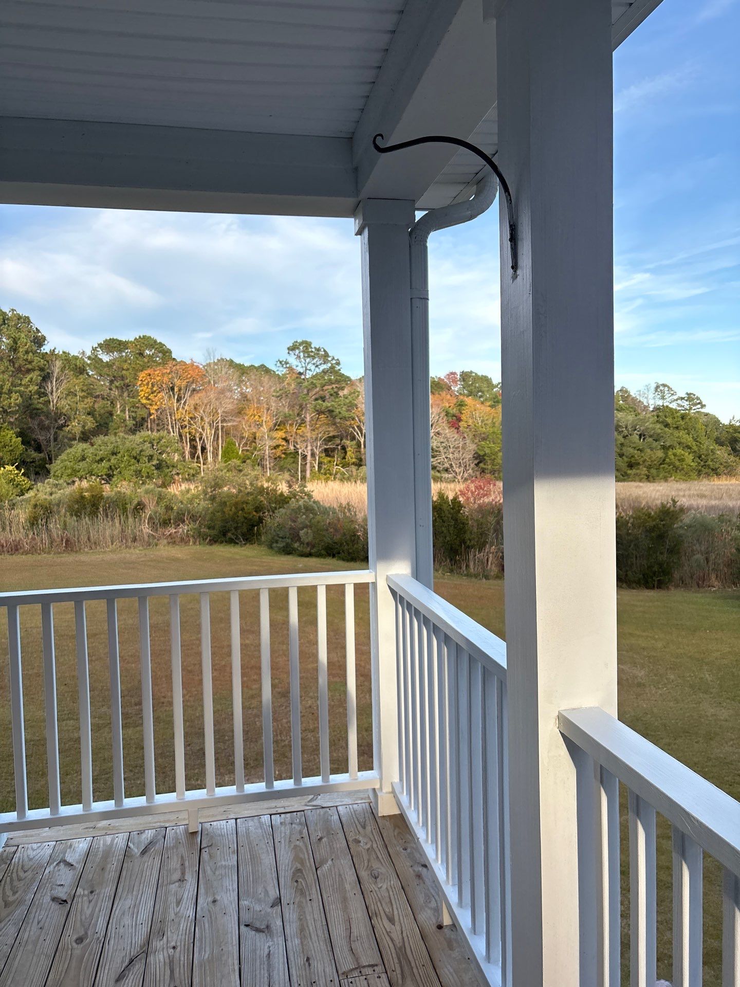 Wood Deck using Wood Stain by DuraSeal