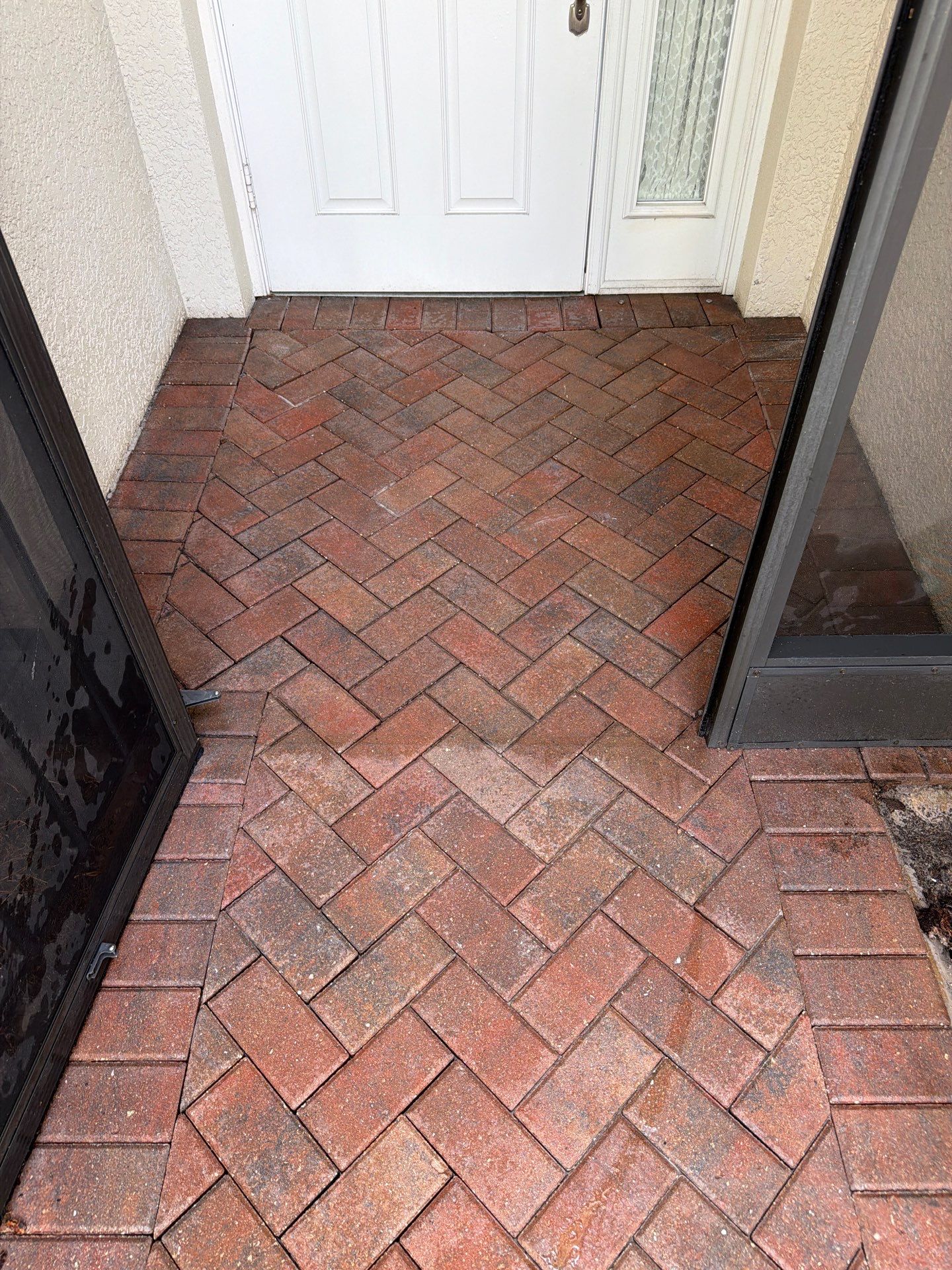 Professional Brick Paver Stripping and Sealing Service in Valencia Lakes Wimauma by Supreme Paver Experts