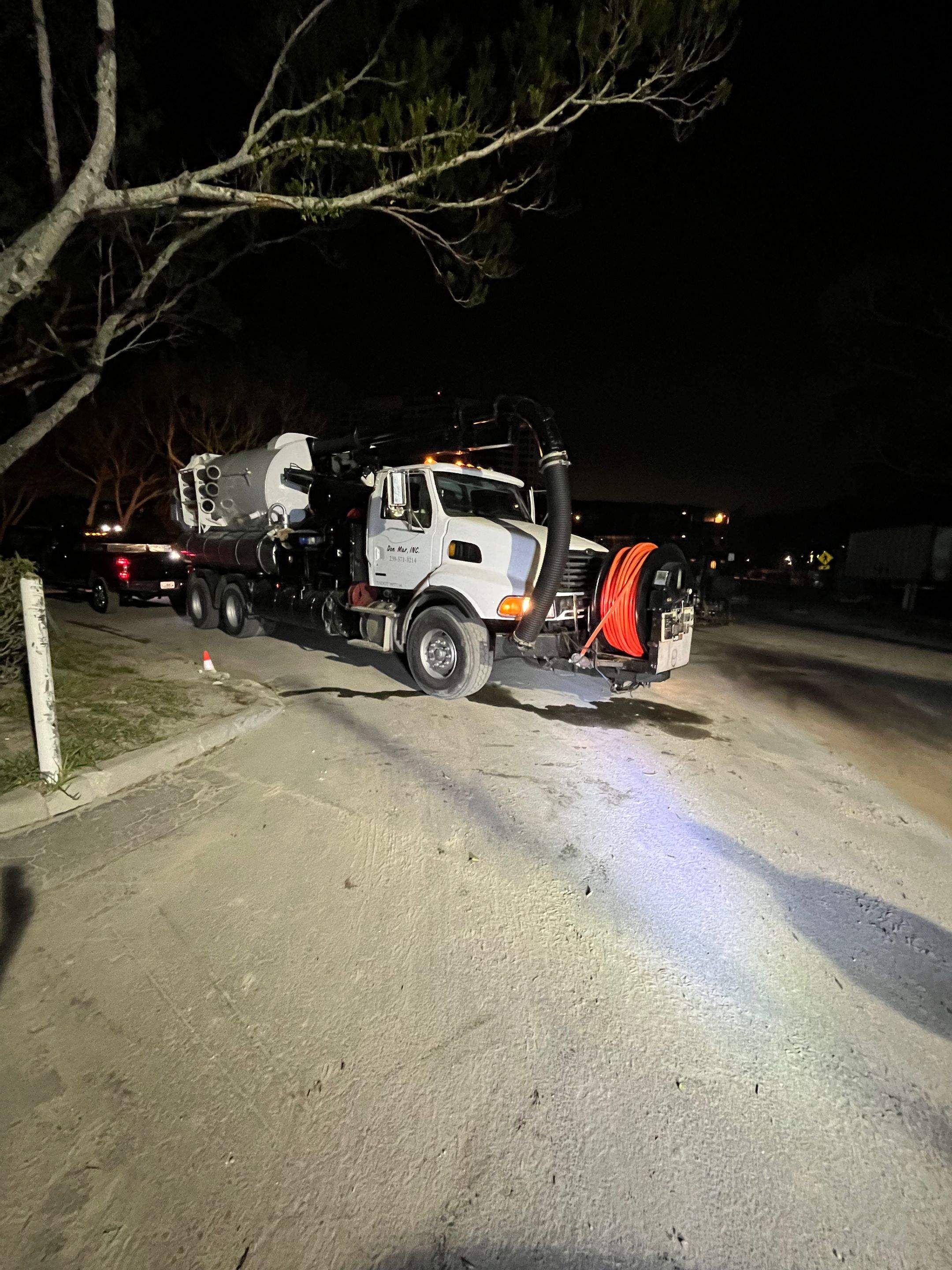 Ritz-Carlton S. Pool Deck & S. Service Rd Drain Cleaning by APS Power & Water