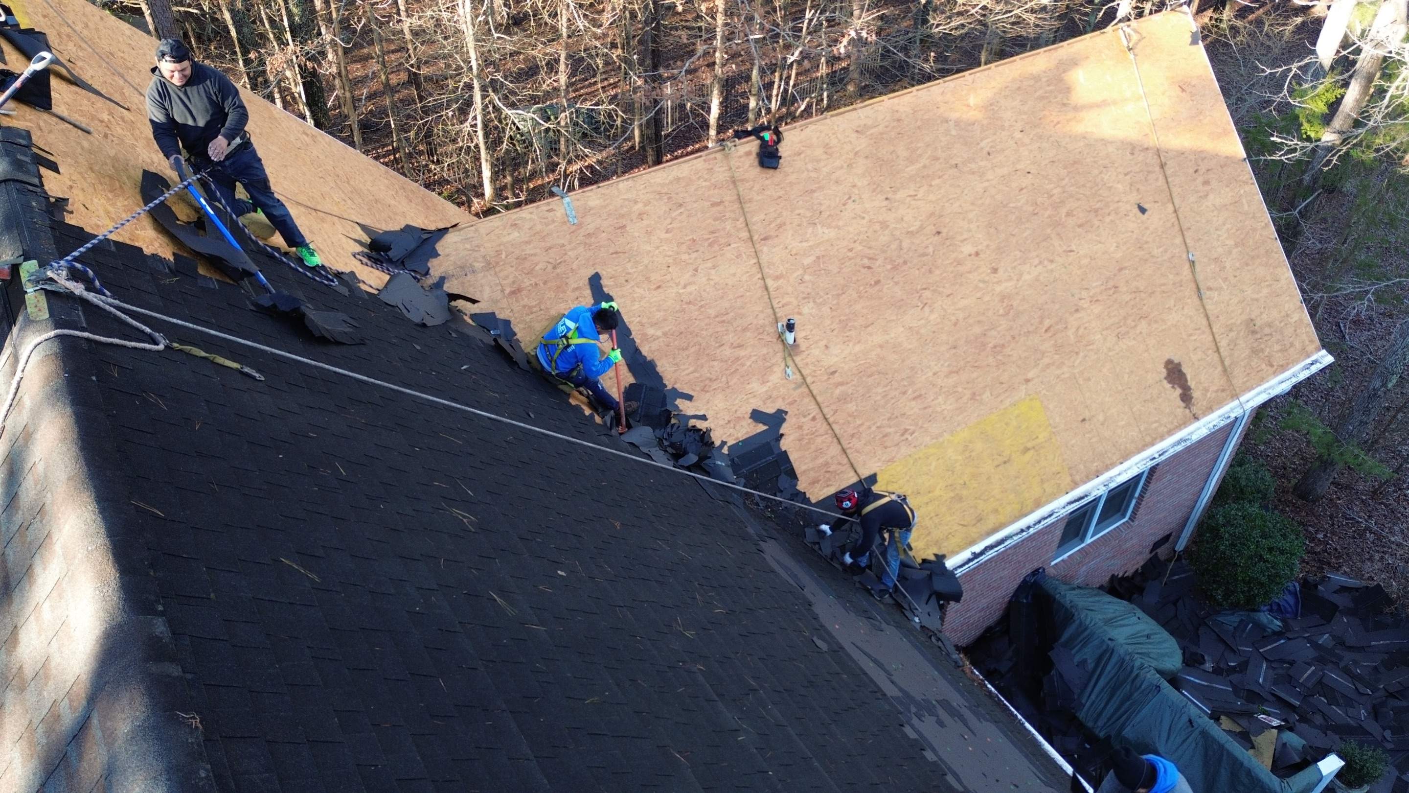 Rock Hill - Duration Williamsburg Gray by Merritt Roofing LLC