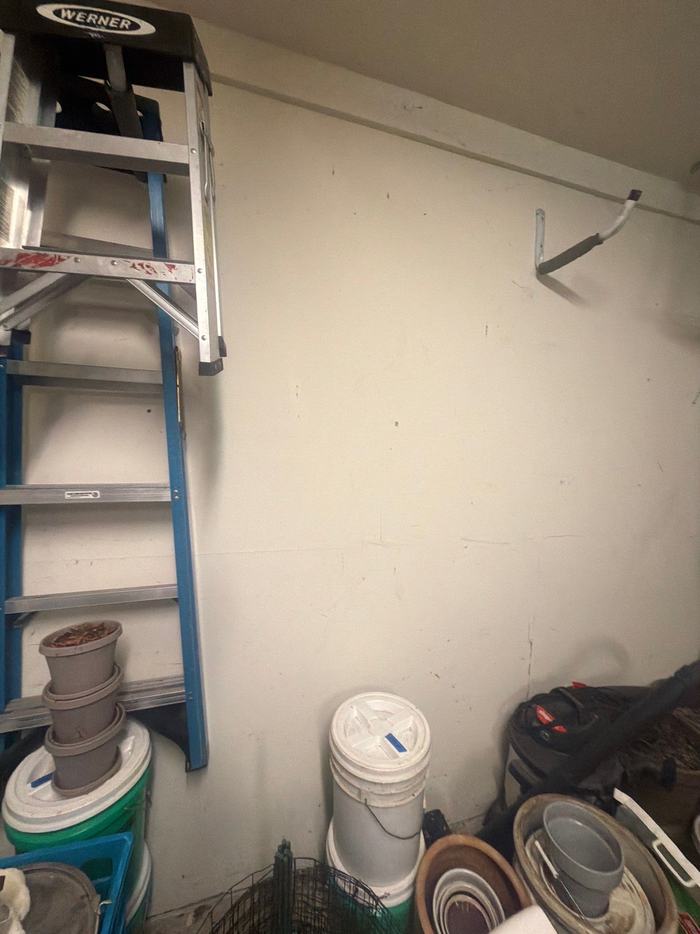 Full Interior Painting and Garage Wall Refresh in Franklin by OCS Contracting Services