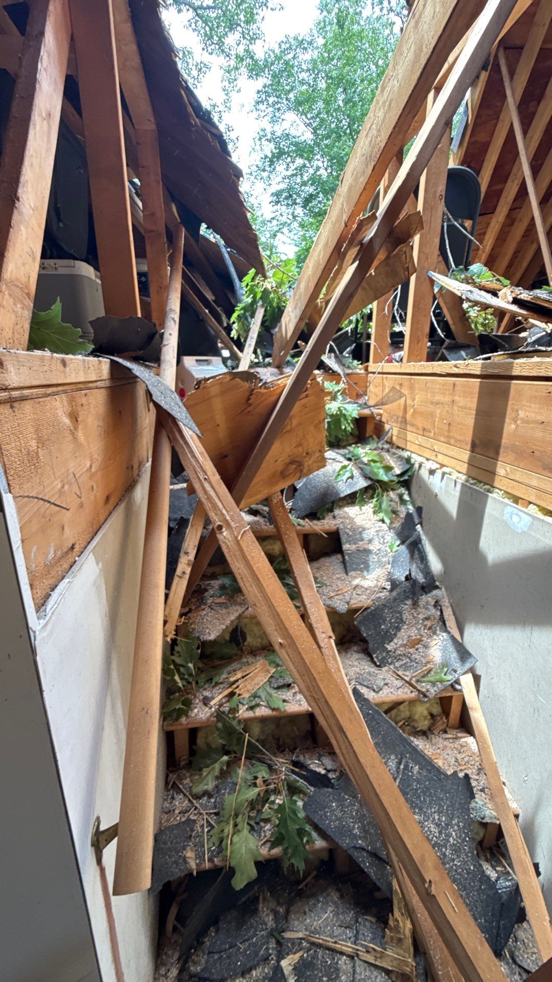 Storm Damage Mitigation and Structural Drying After Tree Impact in Raleigh by One Team Restoration