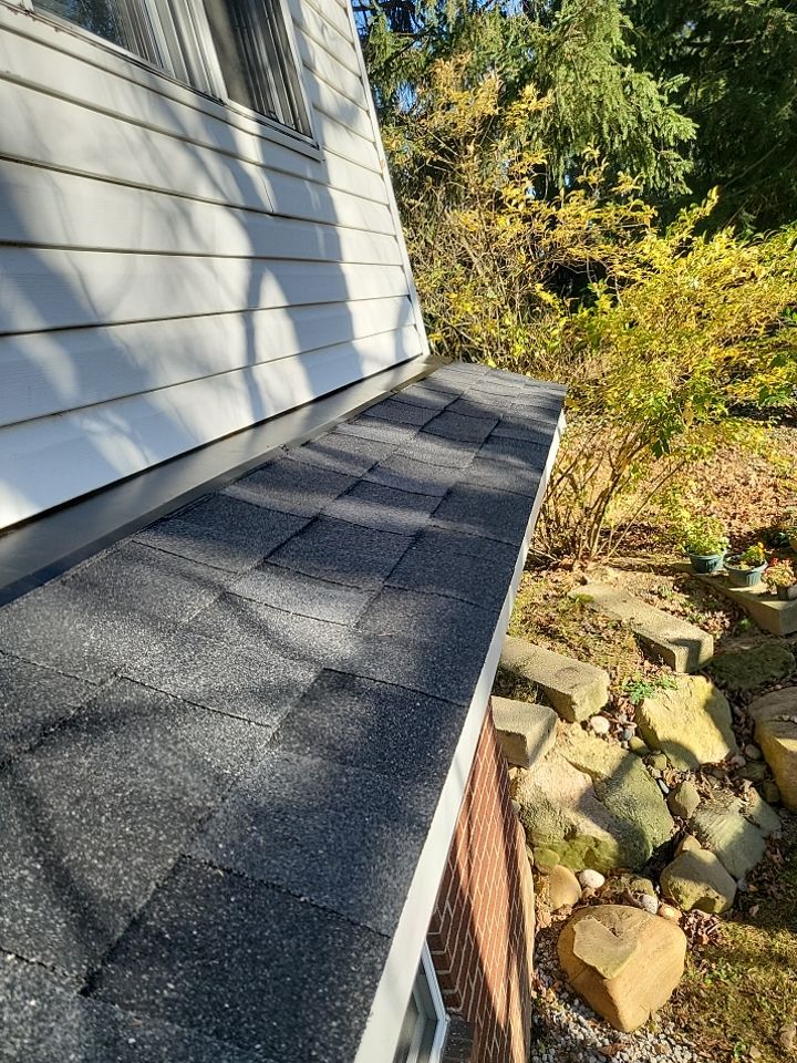 ATLAS PINNACLE PRISTINE COLOR: SCOTCHGARD BLACK DRIP EDGE: BLACK by Eagle Eye Roofing