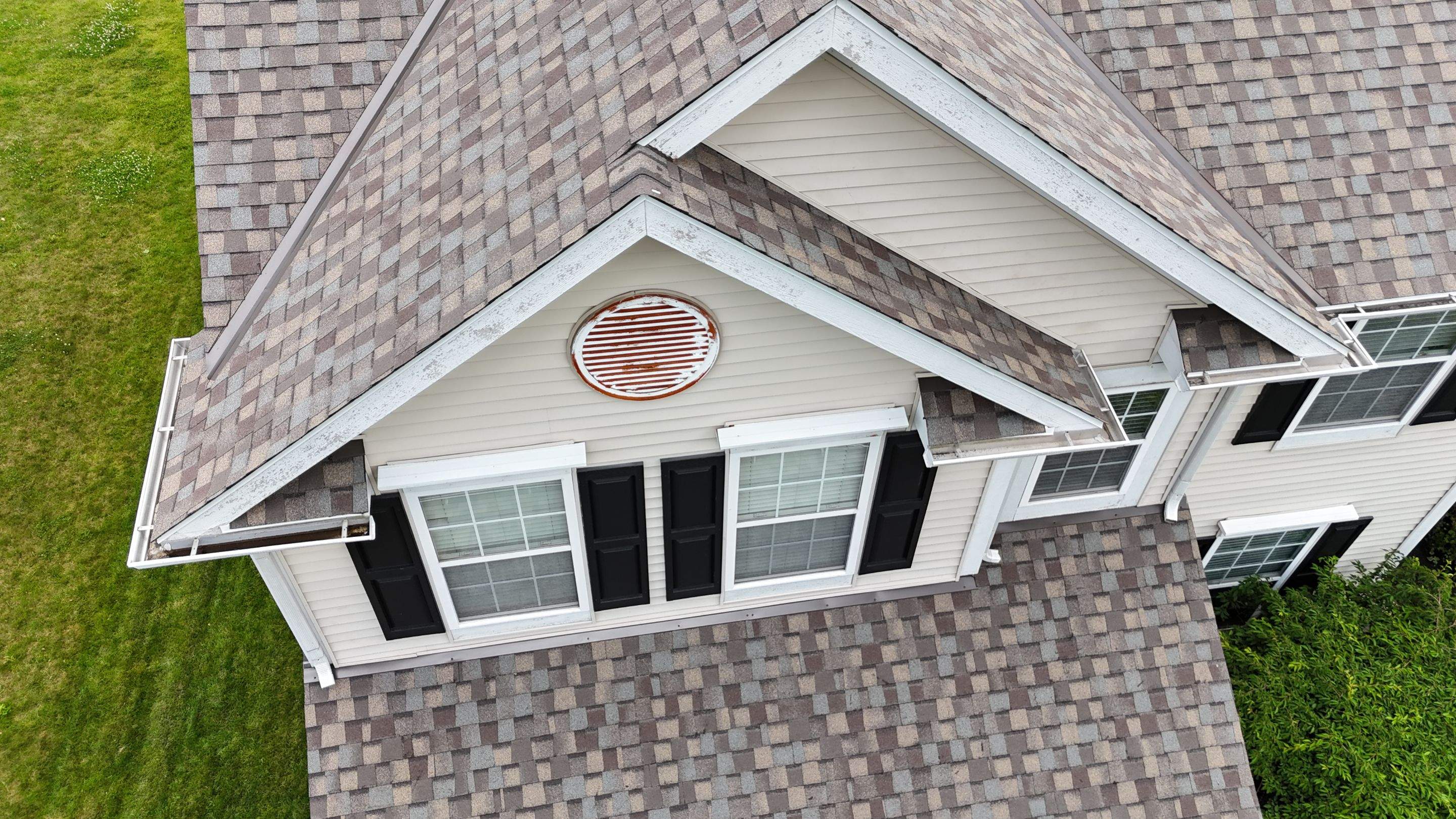 Certainteed Landmark Pro Weathered Wood by Assured Restoration