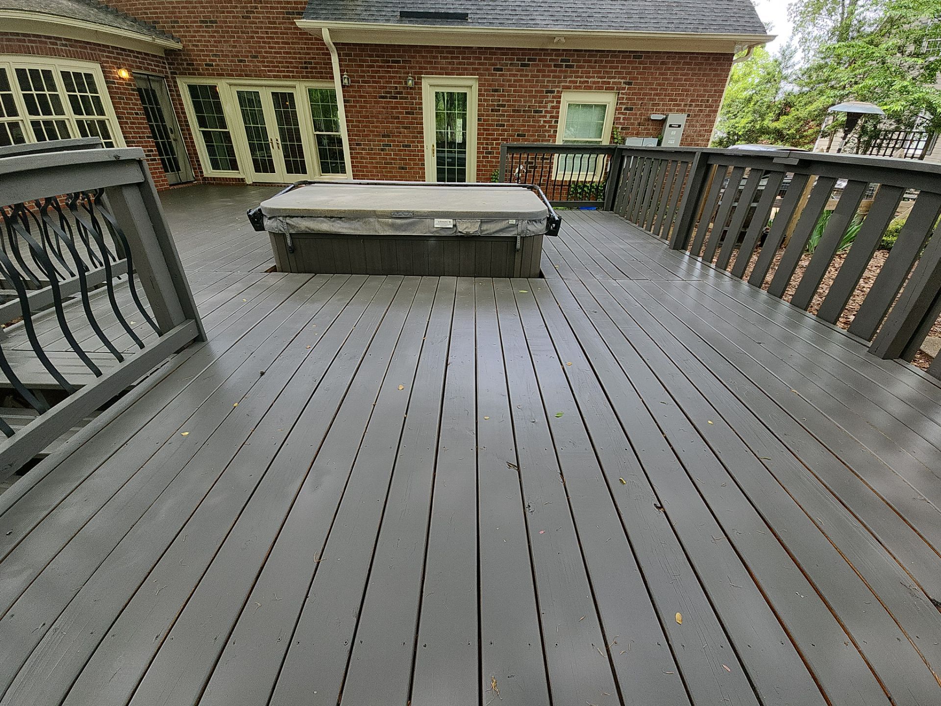 Weathered Deck using AcryFin by DuraSeal