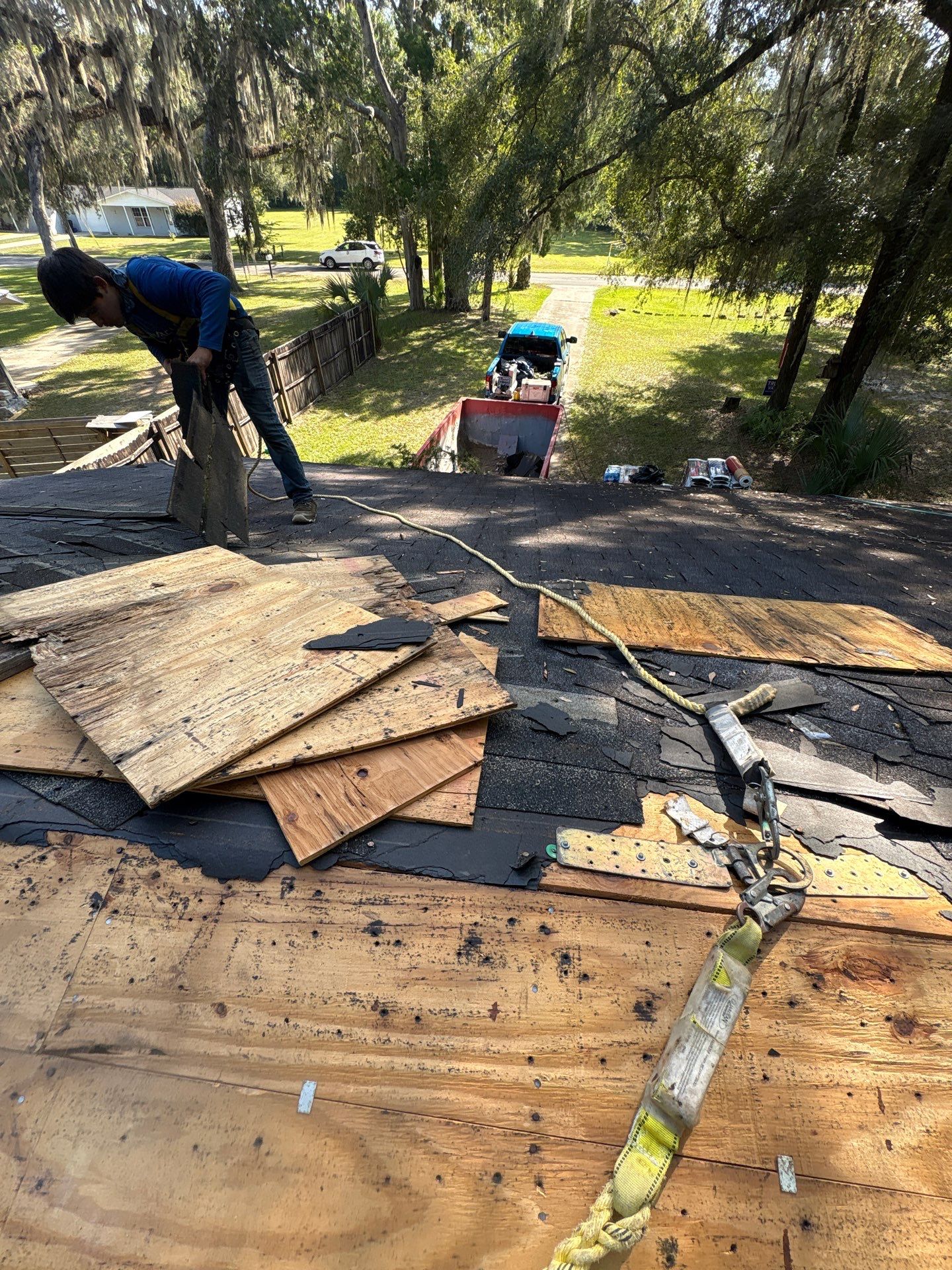 Residential Roofing Installation Featuring Tamko Titan XT Shingles in Webster by Pinnacle Roofing Group