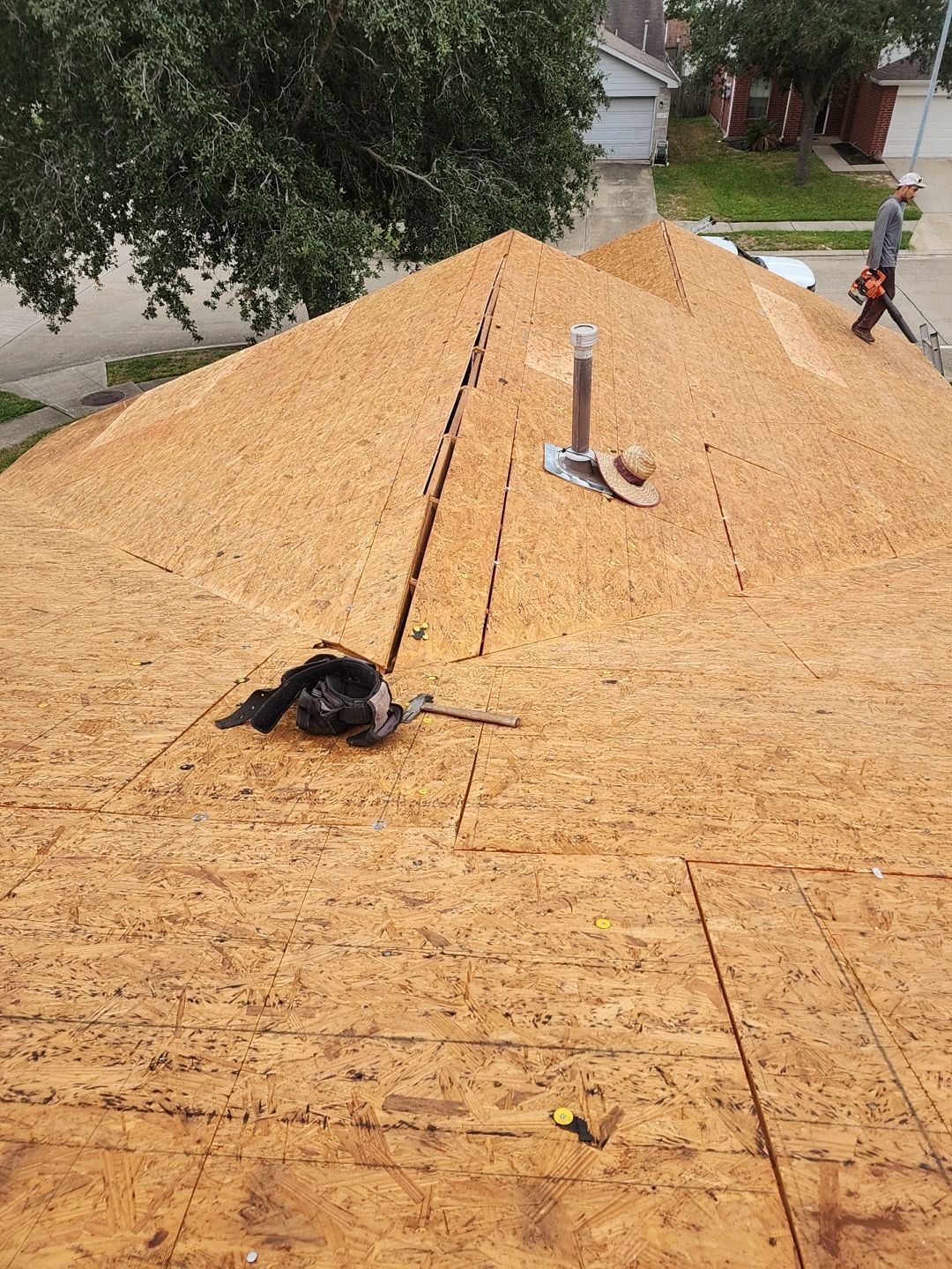 Residential Roofing Installation using Owen's Corning Duration (Lifetime) Shingles by Roof Repair Company
